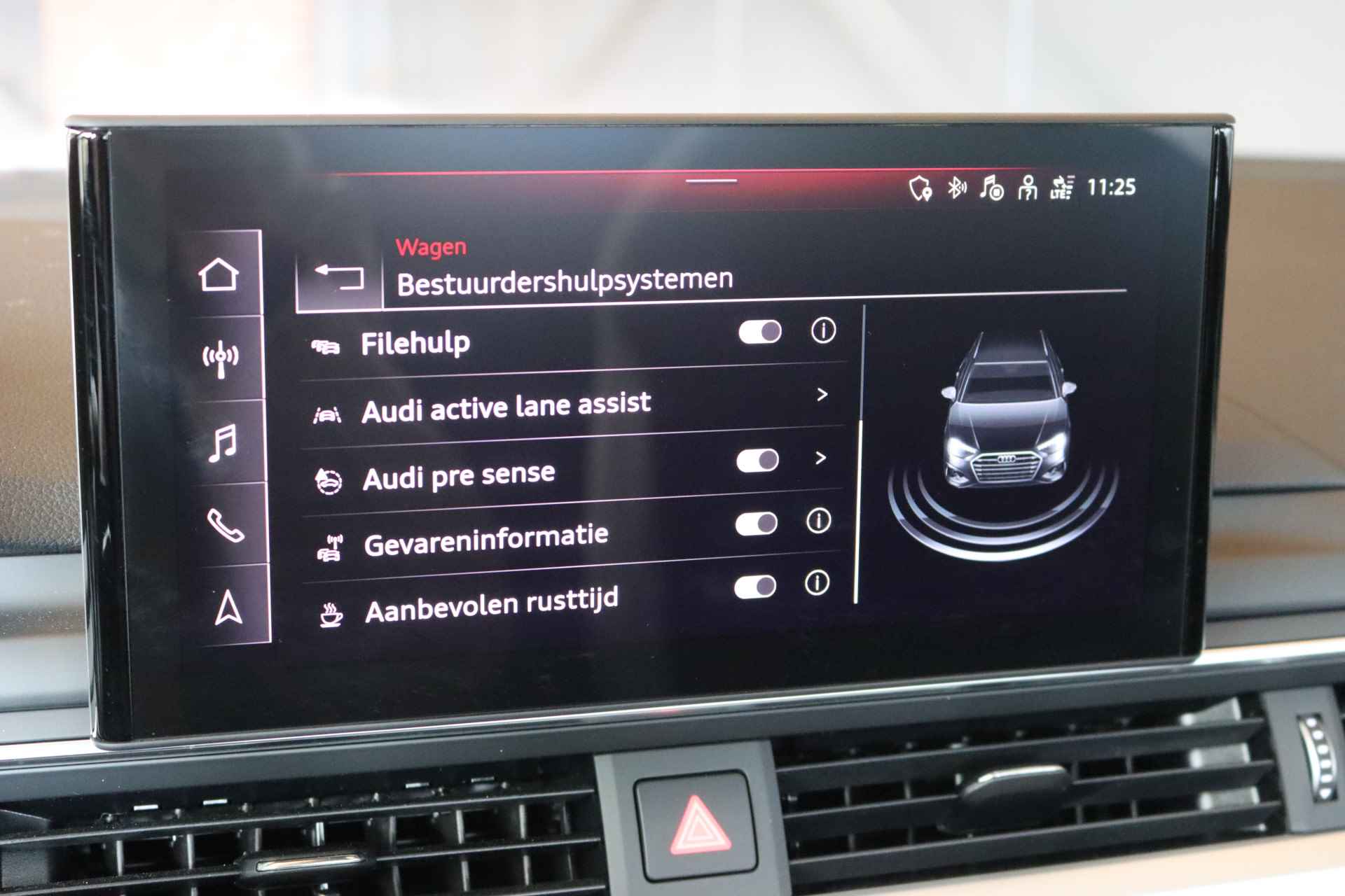 Audi A4 Avant 40 TFSI 204PK Automaat S edition Navigatie/Digi-display/Massage-stoel/Elektr-klep/Adapt-cruise - 25/35