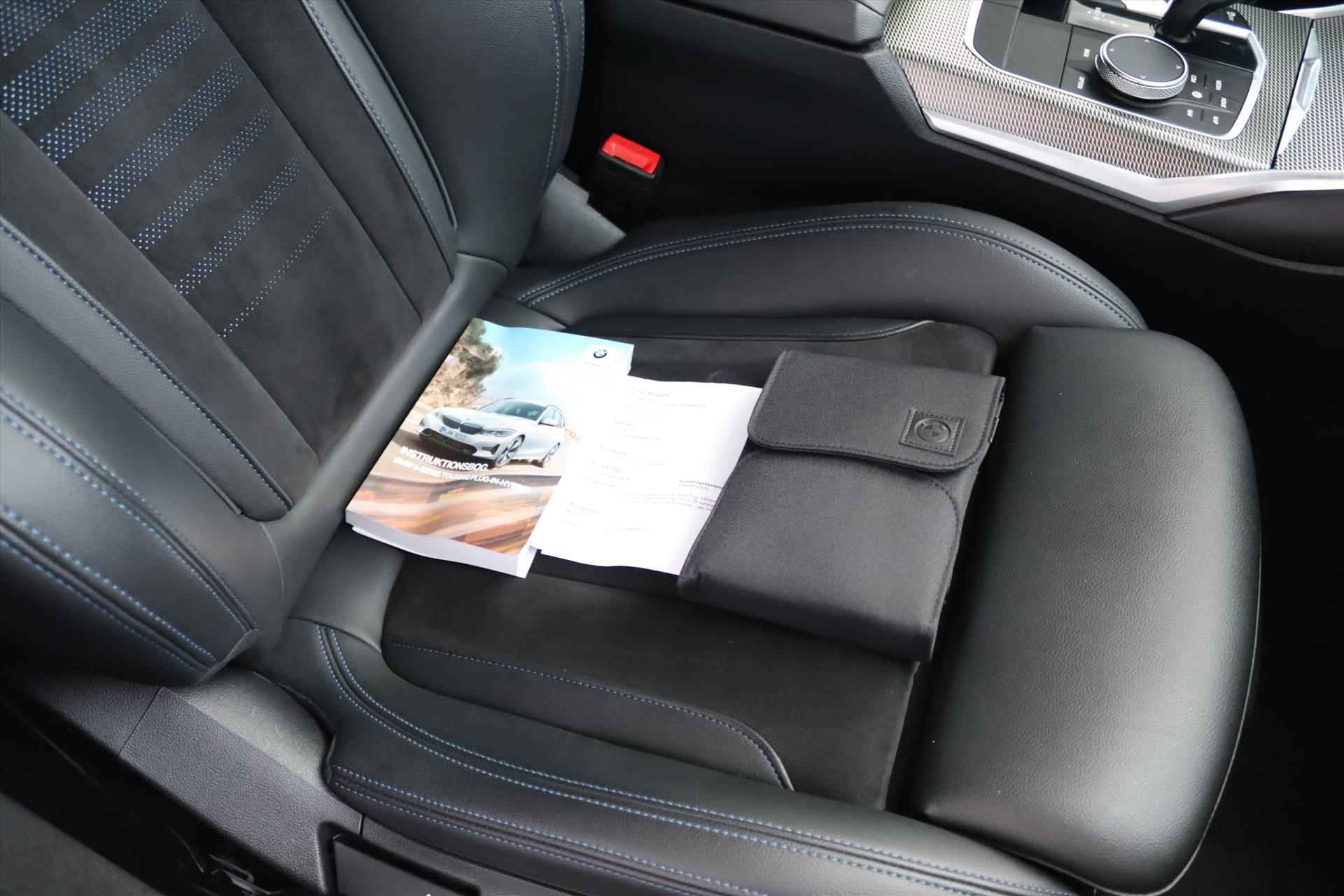 BMW 3-Serie Touring (g21) 330e 292PK AUTOMAAT M-SPORT SHADOW LINE |  Navi | Adapt.Cruise | Sfeerverlichting | Live Cockpit | - 7/68