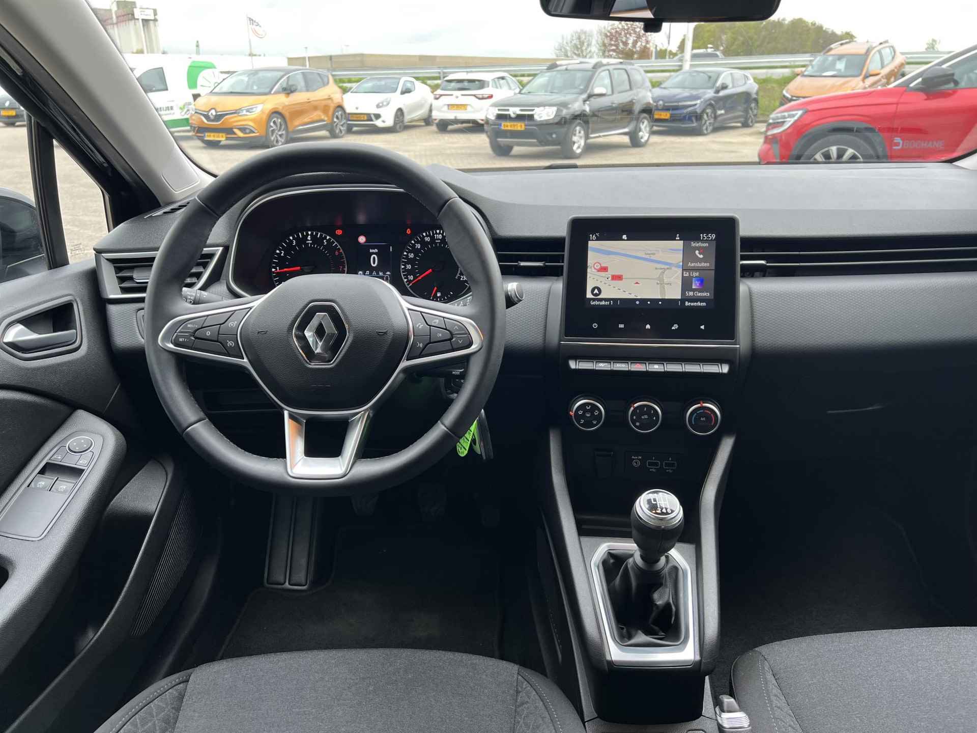 Renault Clio 1.0 TCe 100 Bi-Fuel Zen , NL-Auto, 1e eigenaar, 100% dlr onderhouden, Navigatie, Full LED, Cruise Control, Airco, Lichtmetaal 16'', Regen & licht sensor, DAB, Apple Carplay & Android Auto - 8/32