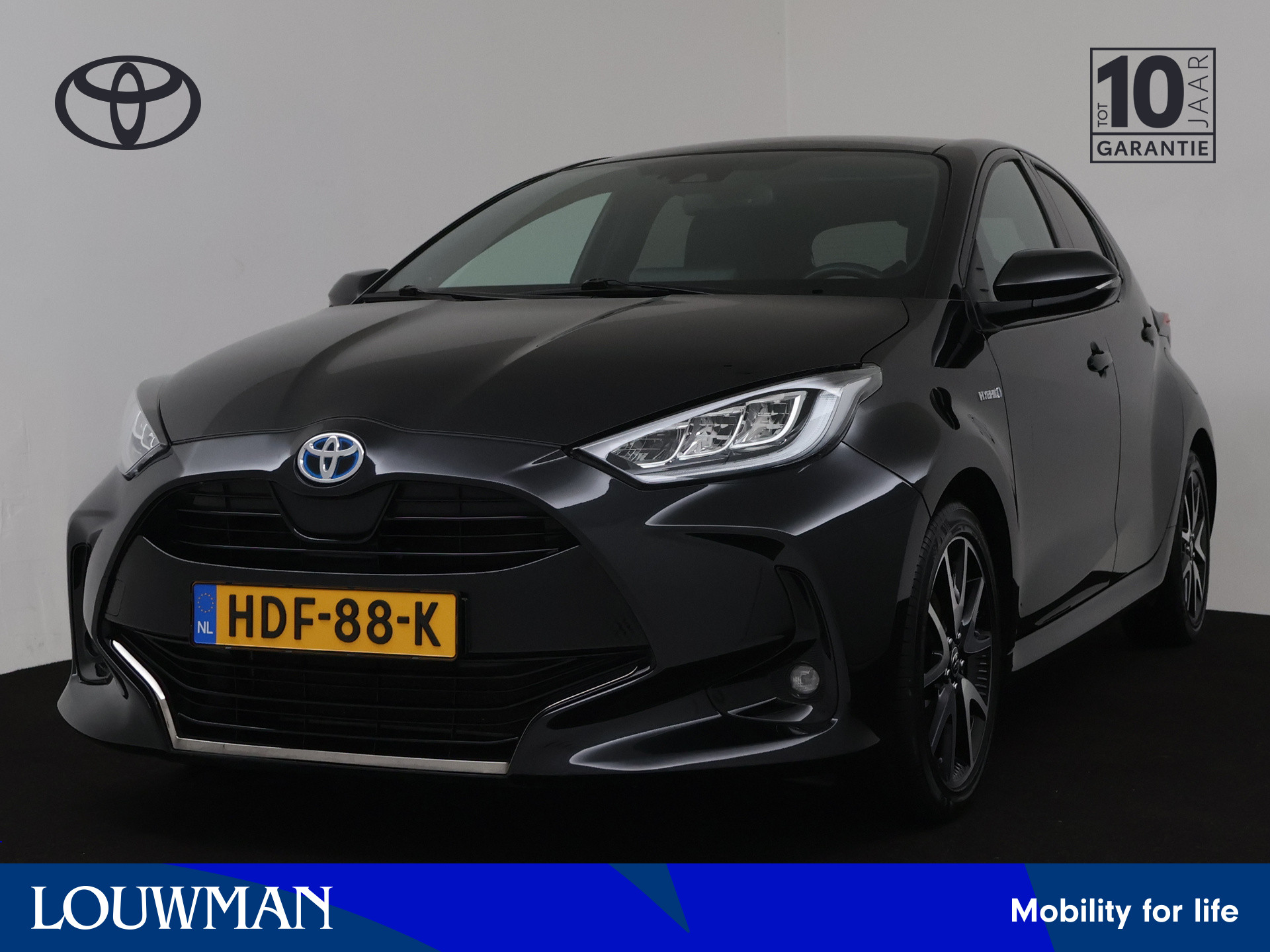 Toyota Yaris 1.5 Hybrid Executive | JBL | Panoramadak | Half leder | LM velgen | Navigatie | Climate Control | Cruise Control Adaptief |