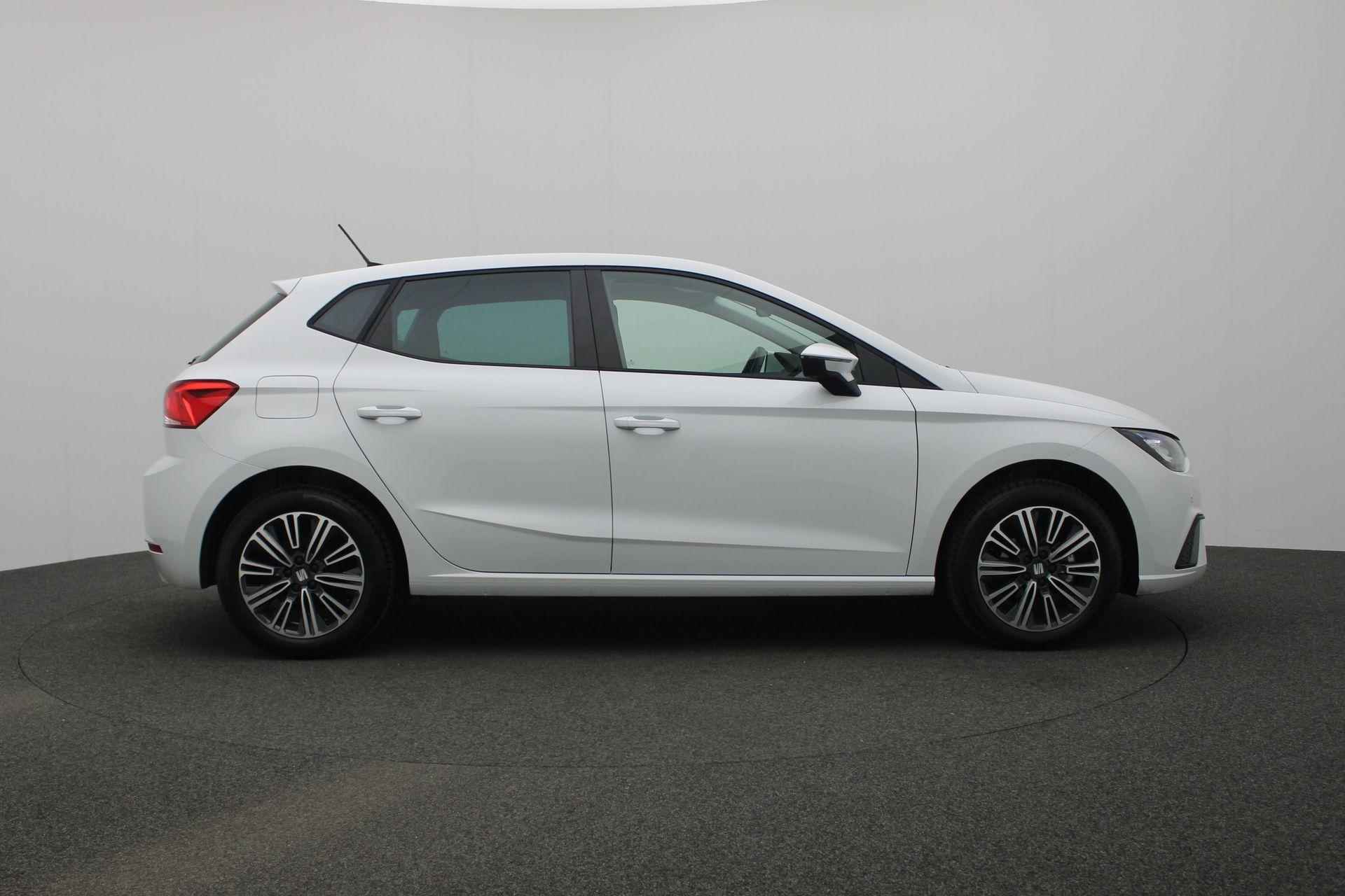 SEAT Ibiza 1.0 EcoTSI 95 pk Style | Navigatie | Stoelverwarming | Achteruitrijcamera | Adaptive Cruise | Apple Carplay / Android Auto - 15/29