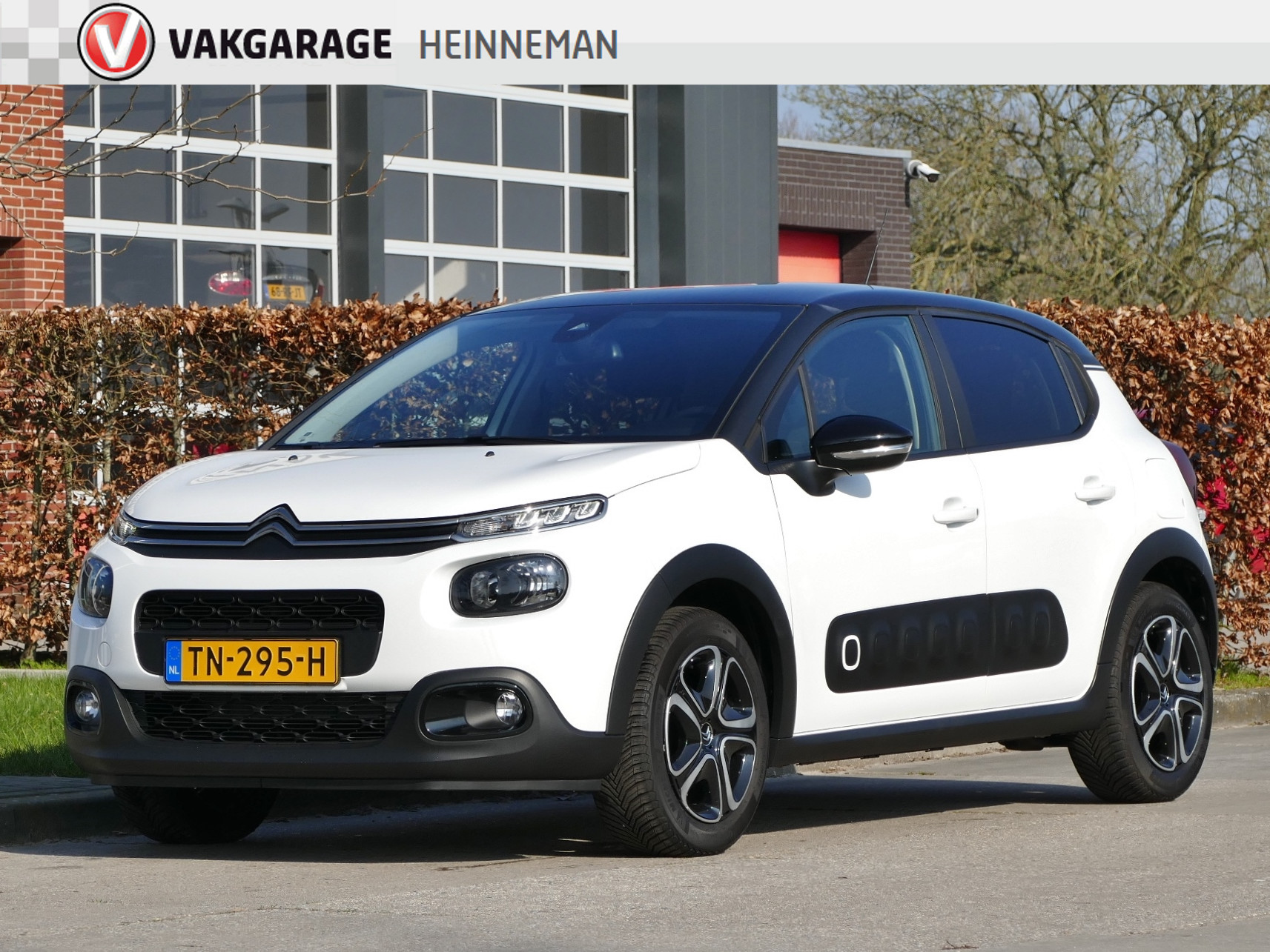 Citroën C3 1.2 PureTech Feel Edition | navigatie | all-season-banden bij viaBOVAG.nl