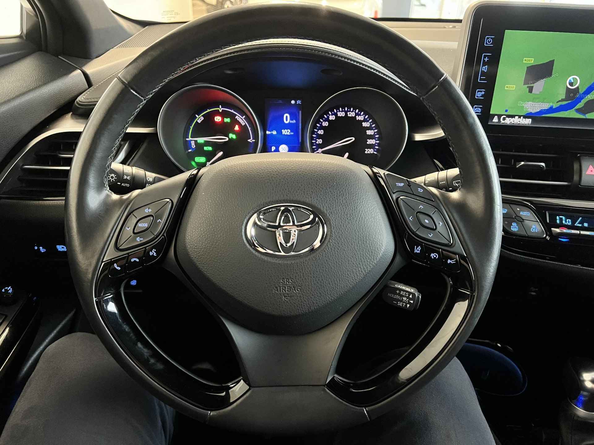 Toyota C-HR 1.8 Hybrid Bi-Tone - 9/24