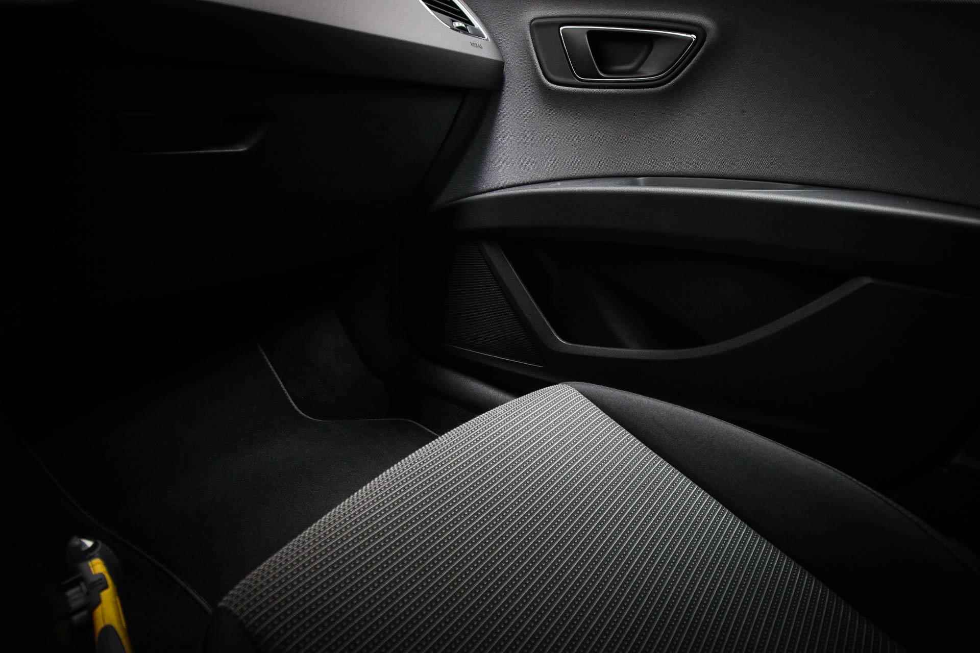 SEAT Leon ST 1.0 EcoTSI Style Business Intense | AUTOMAAT | NAVIGATIE | DAB | FULL LINK - 30/52