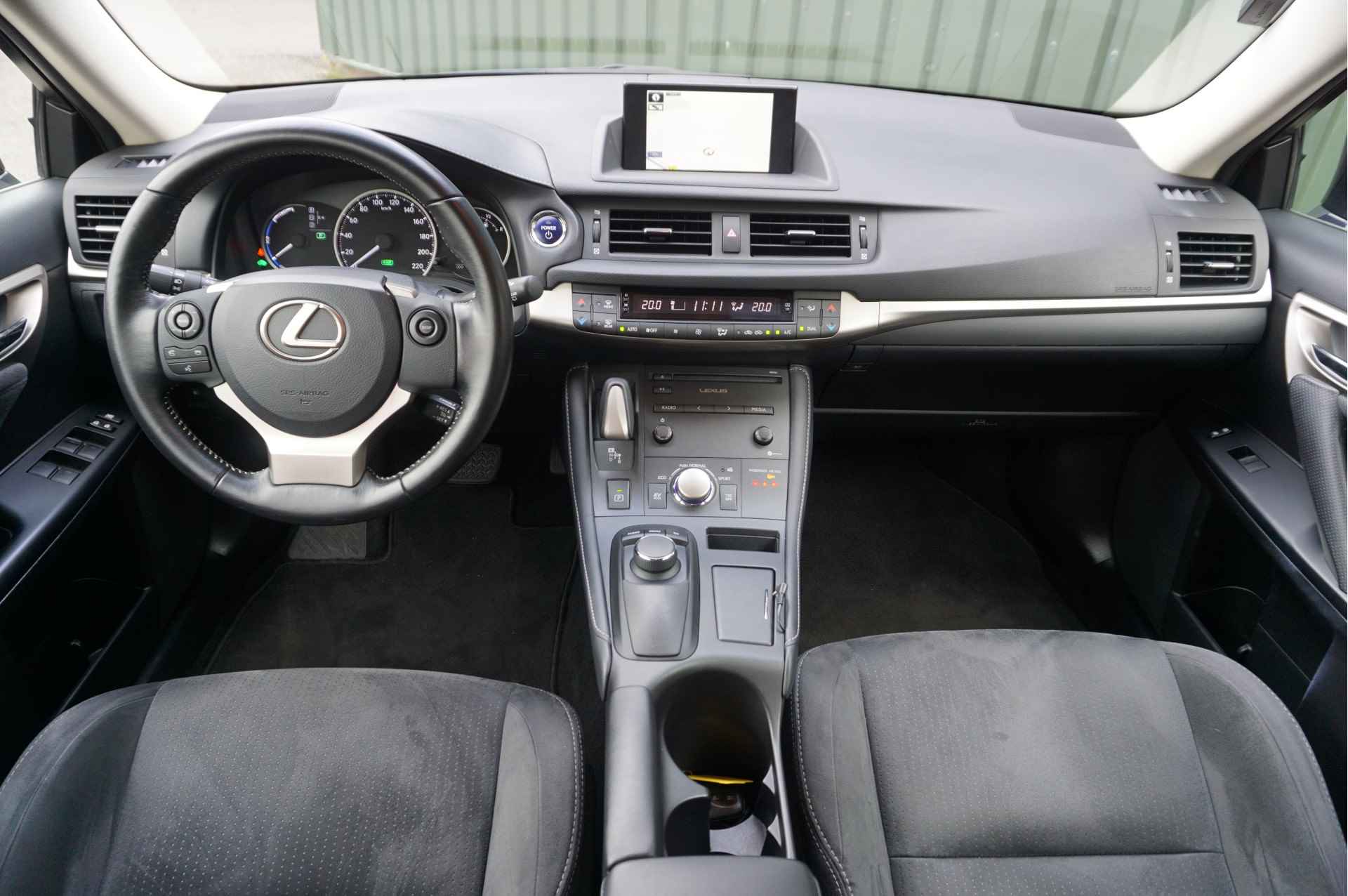 Lexus CT 200h Business Hybrid + Camera/ Cruise/ Navi/ Airco/ Mooie auto/ Garantie! - 7/39