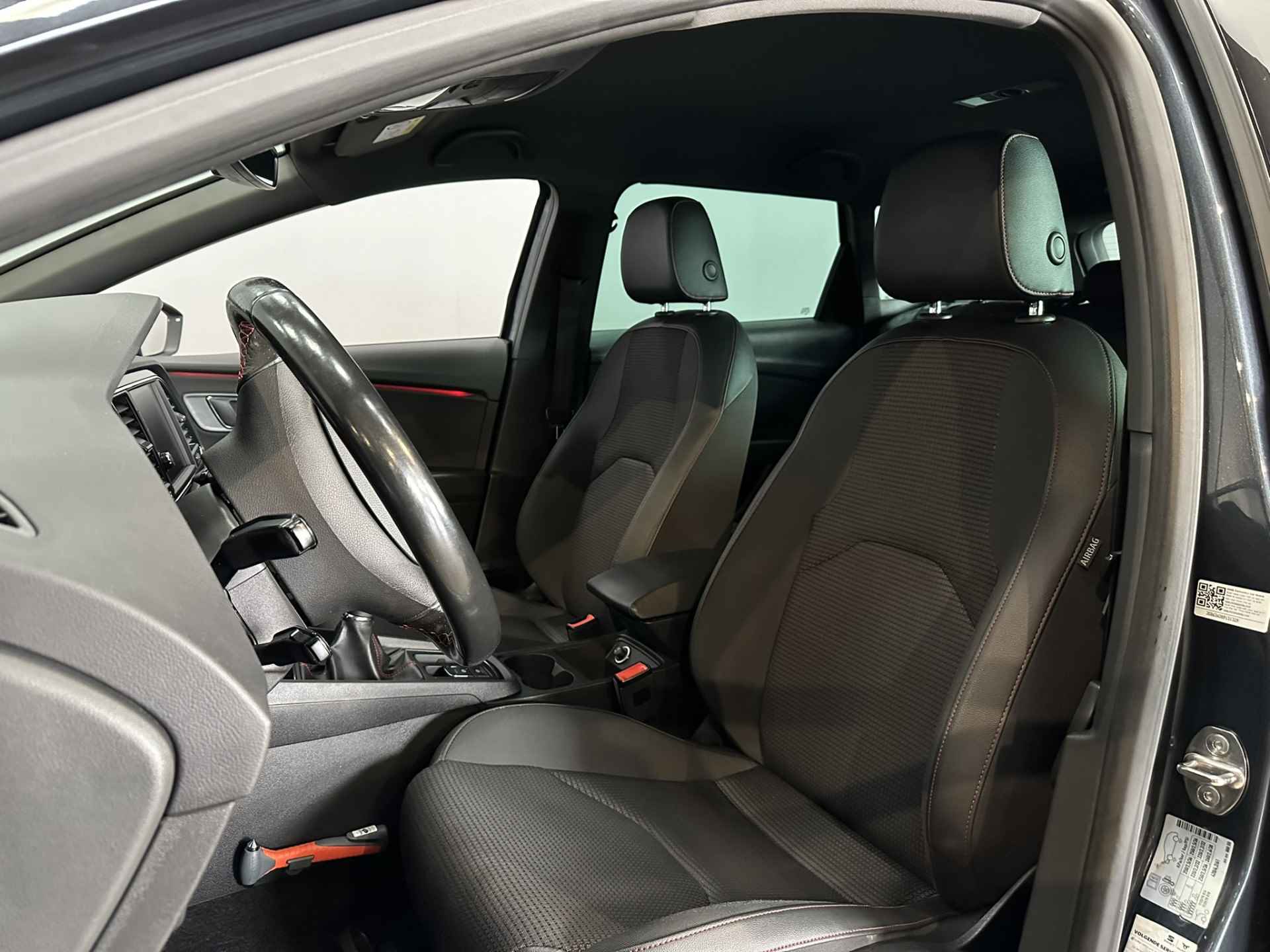 SEAT León ST 1.5 TSI FR Business Intense Airco ECC | Trekhaak | Beats | Camera | Adaptive cruise | Navigatie | Apple Carplay Android Auto | Isofix | - 15/42