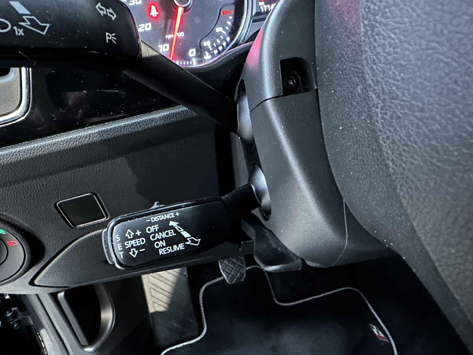 SEAT León ST 1.5 TSI FR Business Intense Airco ECC | Trekhaak | Beats | Camera | Adaptive cruise | Navigatie | Apple Carplay Android Auto | Isofix | - 18/42