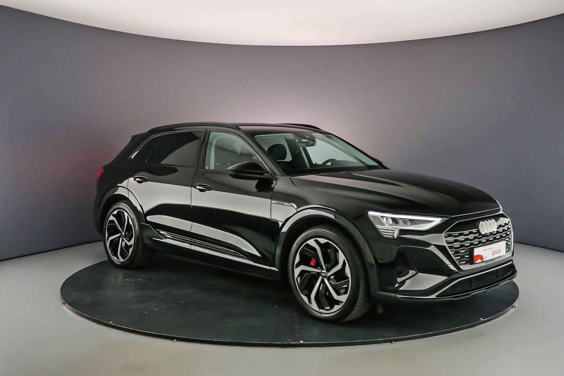 Audi Q8 e-tron 55 quattro Advanced Edition 115 kWh | Tour Pack | Luchtvering | 21 inch | Optiek Zwart | Adapt. Cruise | - 7/49