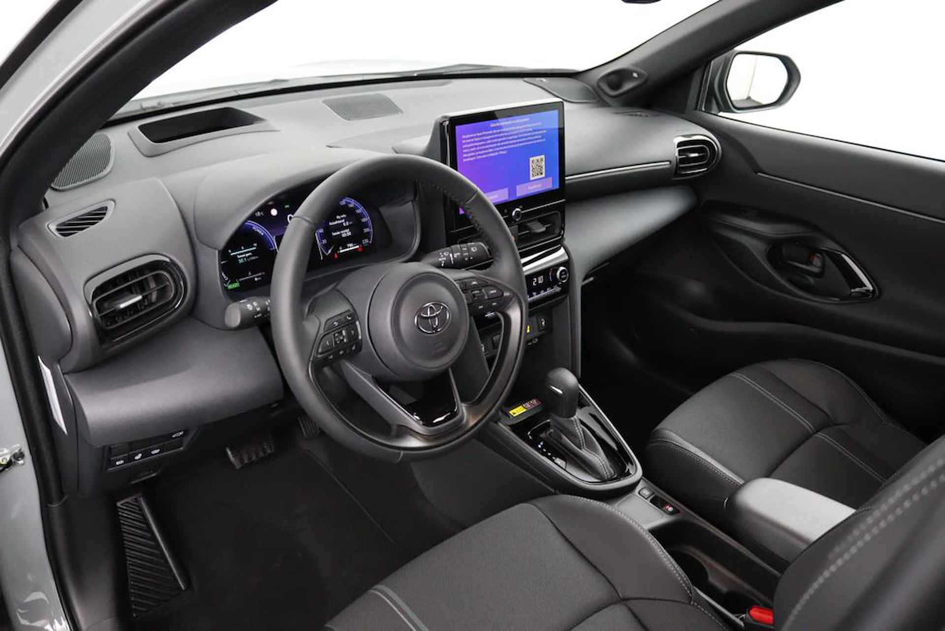 Toyota Yaris Cross Hybrid 130 Launch Edition | 130 PK | Stuurwielverwarming | Elektrisch bedienbare achterklep | 10 Jaar Garantie | Direct Leverbaar | - 10/55