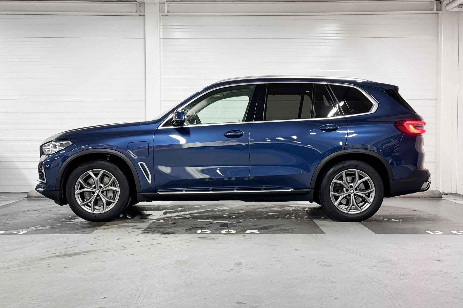 BMW X5 xDrive45e High Executive - 2/38