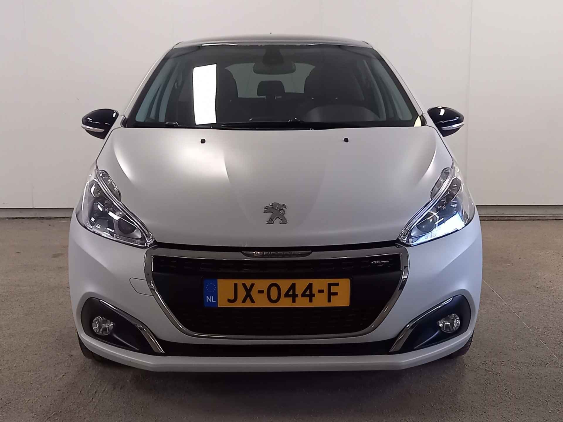 Peugeot 208 1.2 PureTech GT-line Sportieve uitvoering met Panoramadak! - 38/46