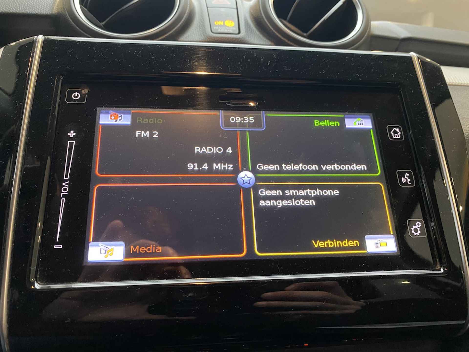 Suzuki Swift 1.2 Select [ CARPLAY I ANDROID I CAMERA ] - 21/28