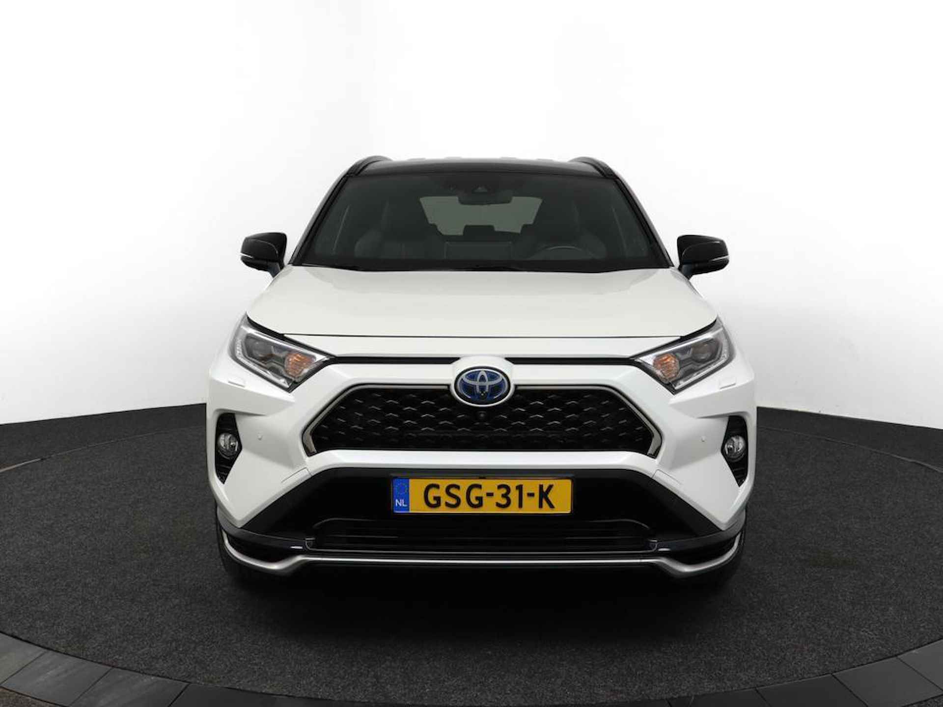 Toyota RAV4 2.5 Plug-in Hybrid AWD Bi-Tone Plus | Trekhaak | 360Camera | Stuur/Stoelverwarming | - 16/55