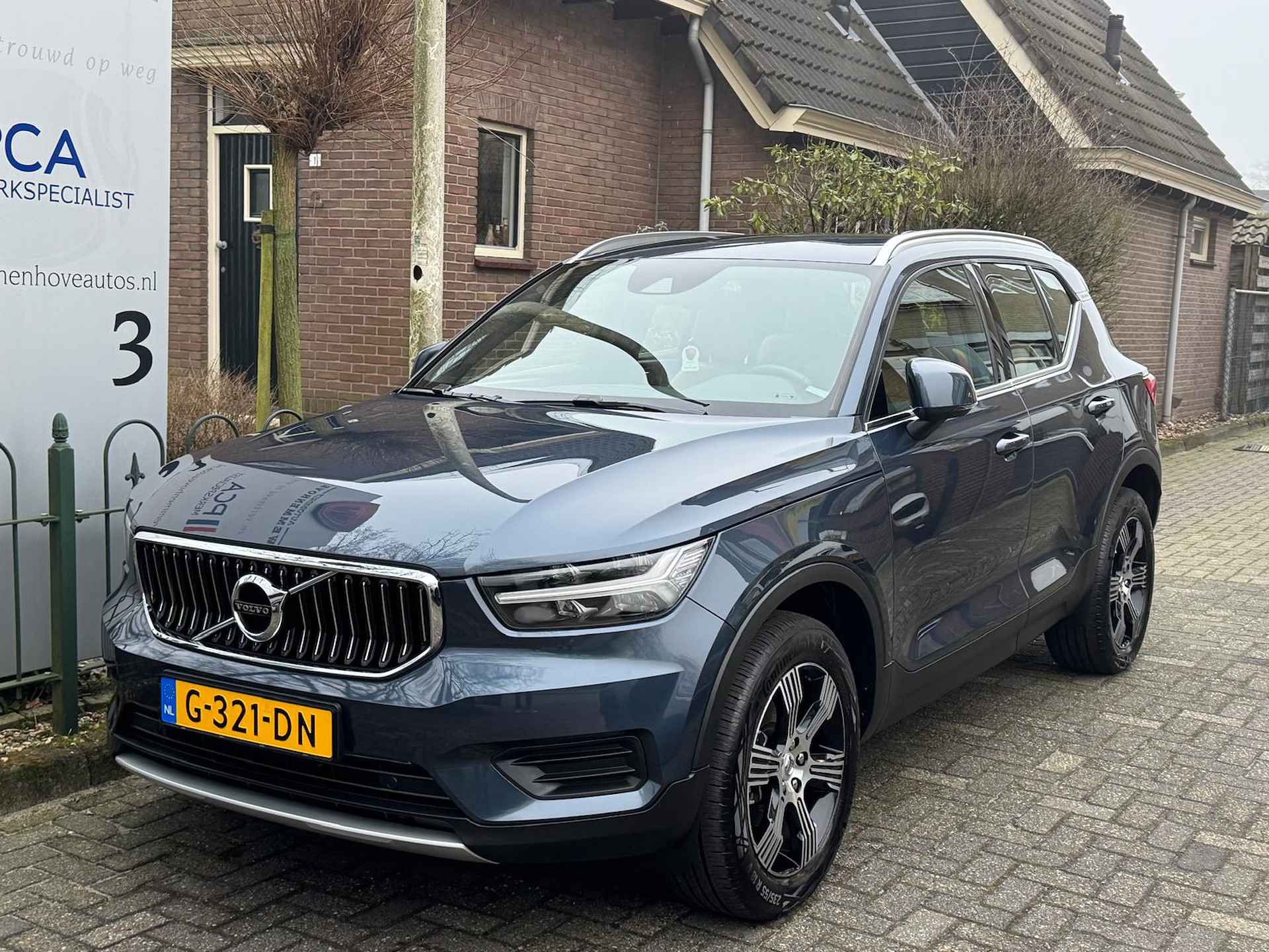 Volvo XC40 1.5 T3 Inscription - 3/42