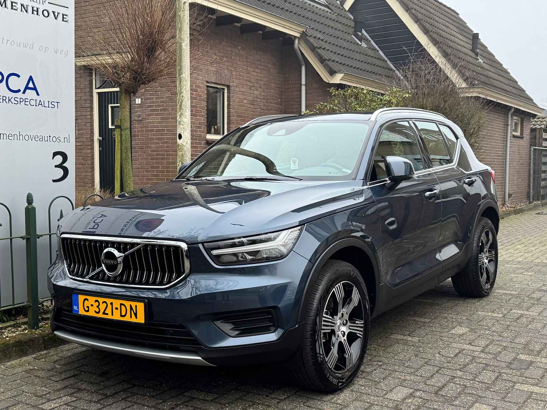 Volvo XC40 1.5 T3 Inscription - 4/42