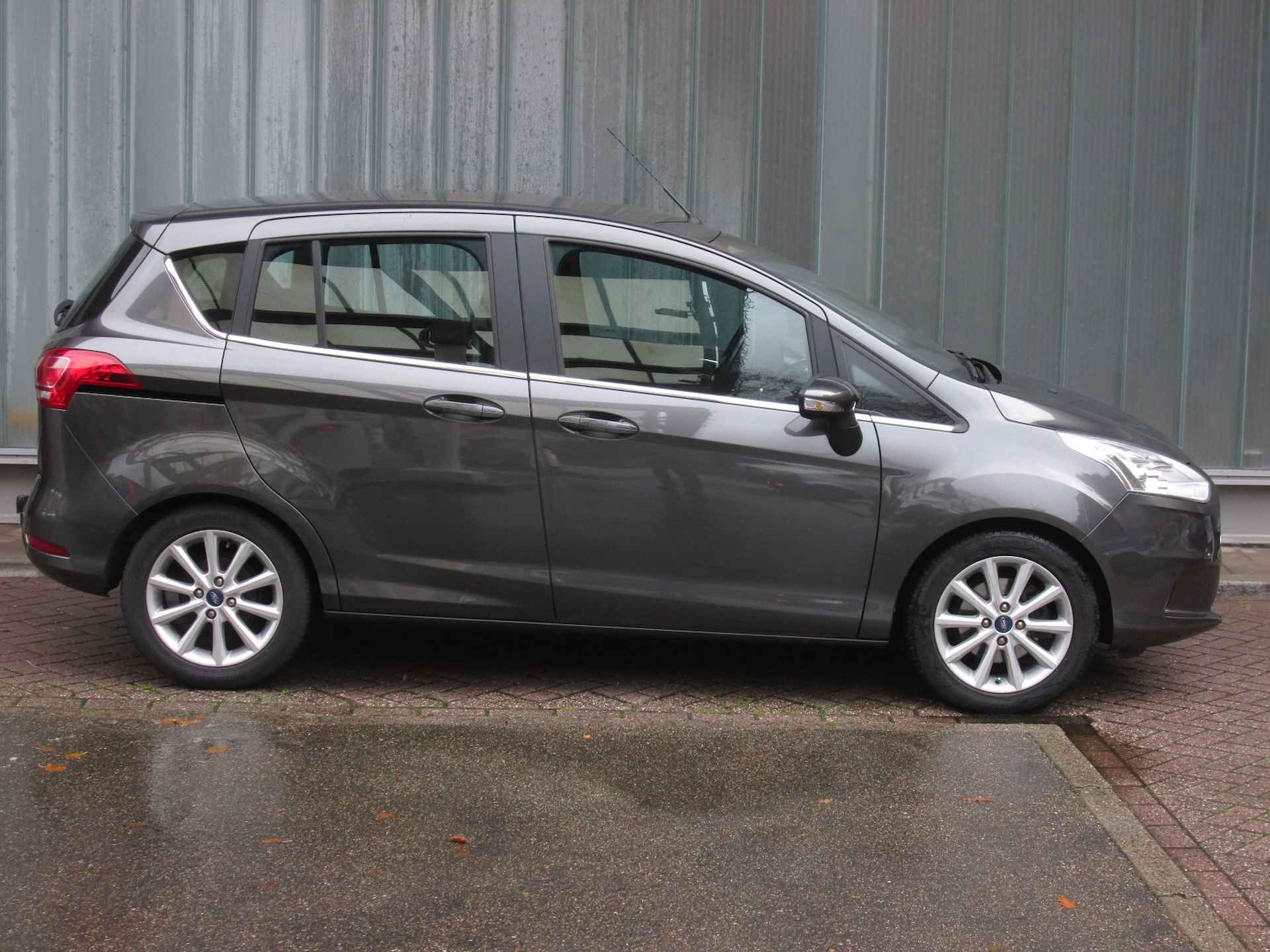 FORD B-Max 1.0 EcoBoost 100PK Titanium - 9/17