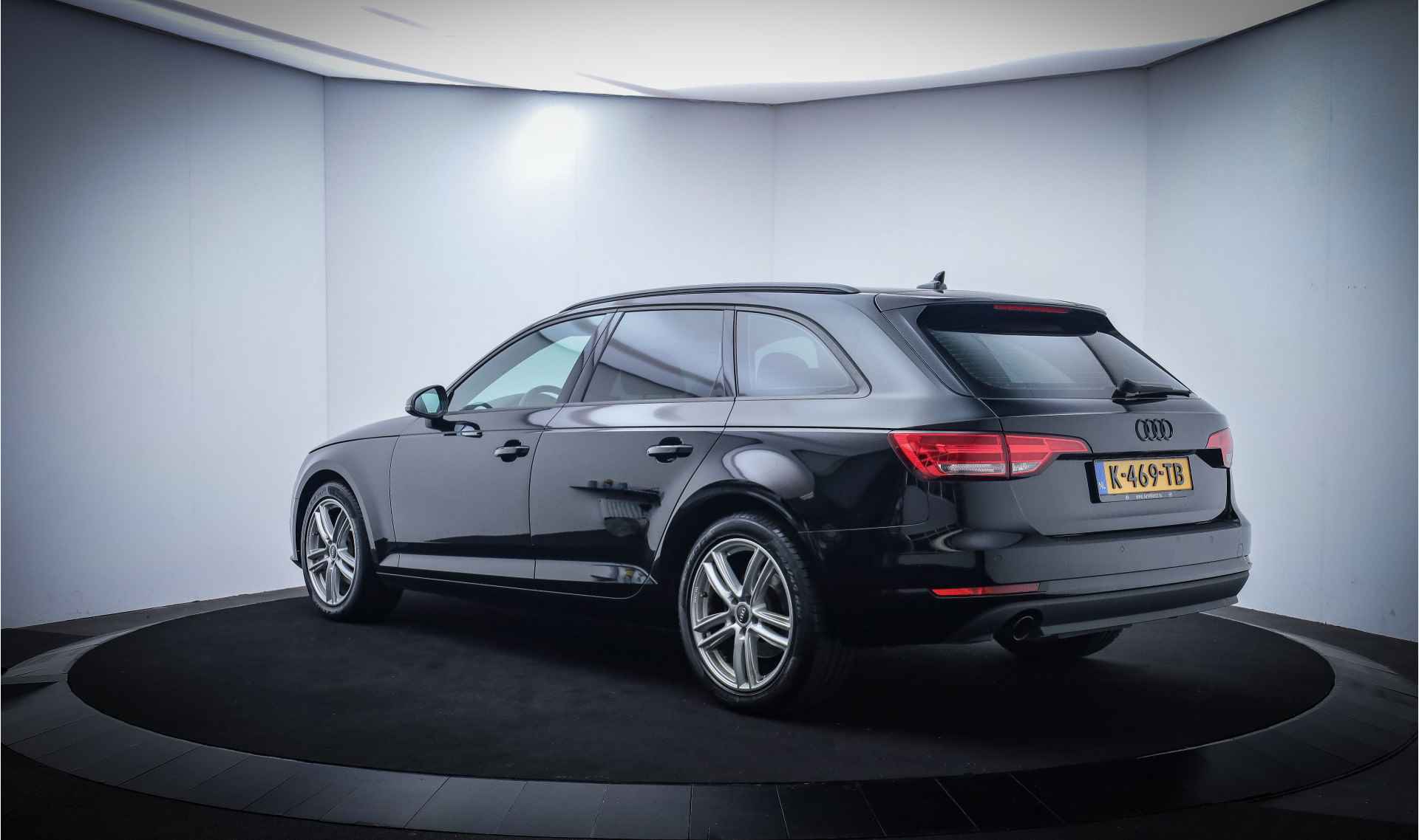 Audi A4 Avant 1.4TFSI S-Tr. DESIGN LINE Plus FULL LED/ADAPTIVE CRUISE/NAVI/ELEK TREKHAAK/STOELVERW./PDC V+A/LMV 18" - 8/27