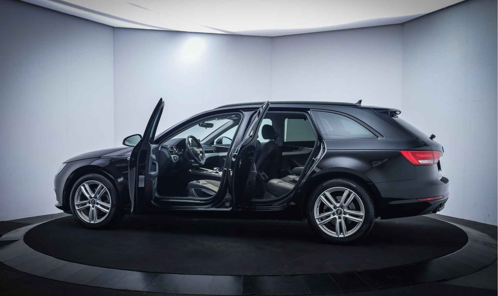 Audi A4 Avant 1.4TFSI S-Tr. DESIGN LINE Plus FULL LED/ADAPTIVE CRUISE/NAVI/ELEK TREKHAAK/STOELVERW./PDC V+A/LMV 18" - 9/27