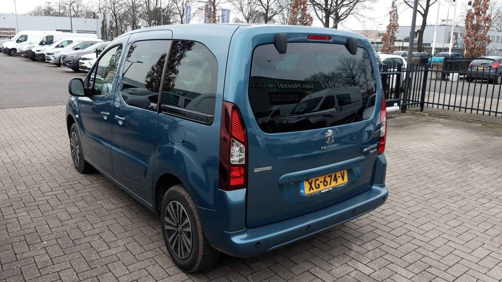 Peugeot Partner Tepee Electric Active - 2/13