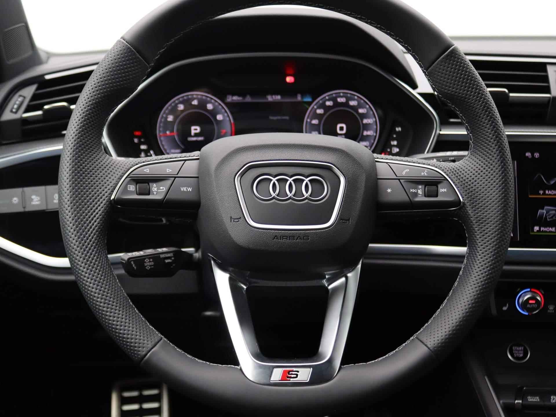 Audi Q3 Sportback 35 TFSI S Edition Competition 150PK S-Tronic Panoramadak, trekhaak, achteruitrijcamera, stoelverwarming, side assist, adaptive cruise,  keyless, elek. achterklep, 19'' lichtmetaal - 18/54