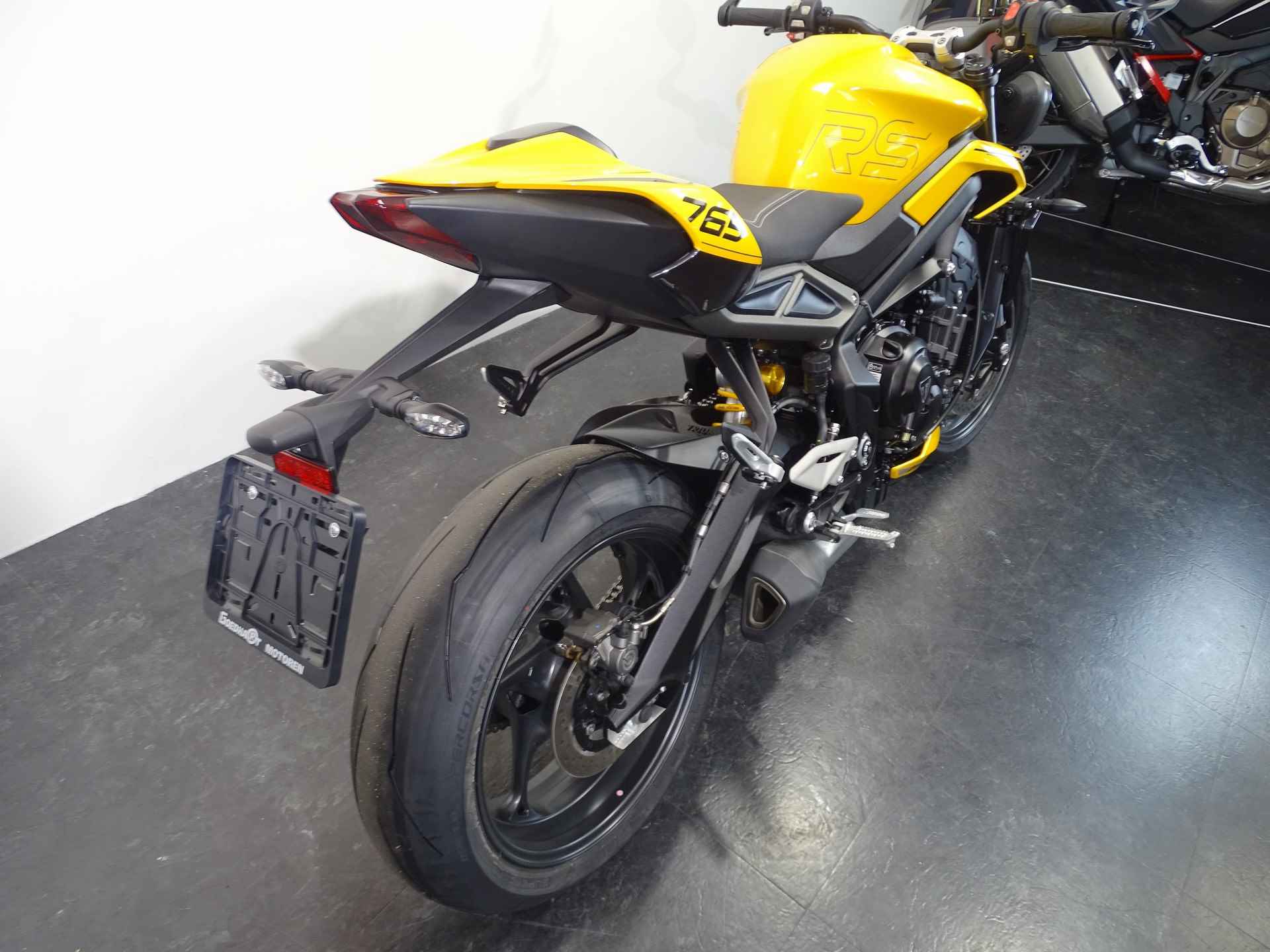 Triumph STREET TRIPLE RS - 3/7