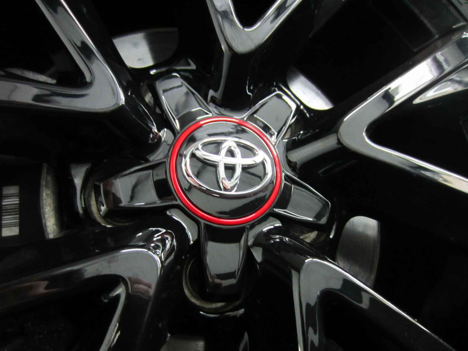 Toyota Corolla Touring Sports 2.0 Hybride GR-Sport Plus Clima Cruise 18 inch Camera Carplay - 24/30