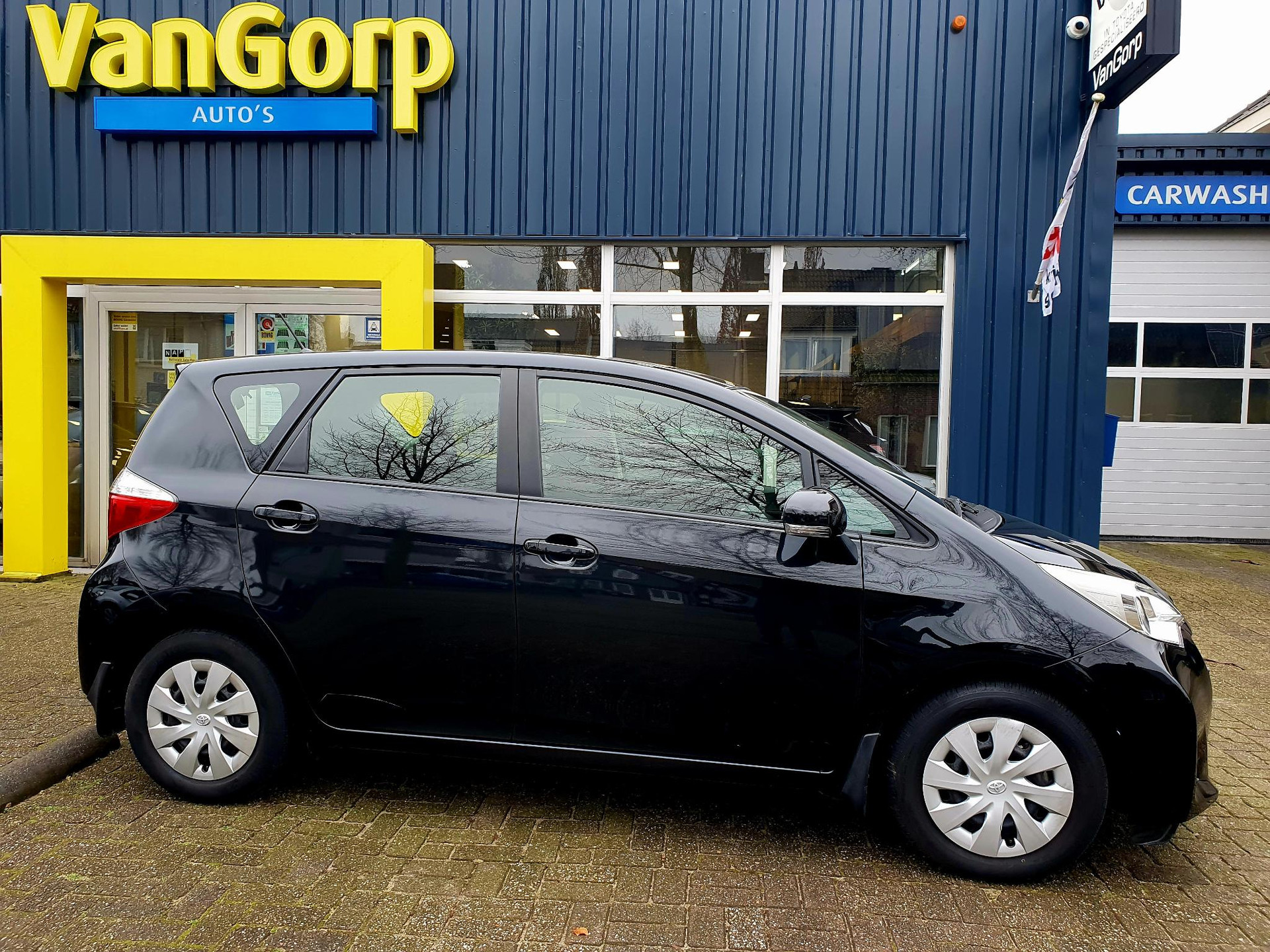 Toyota Verso-S 1.3 VVT-i Aspiration all-in prijs!