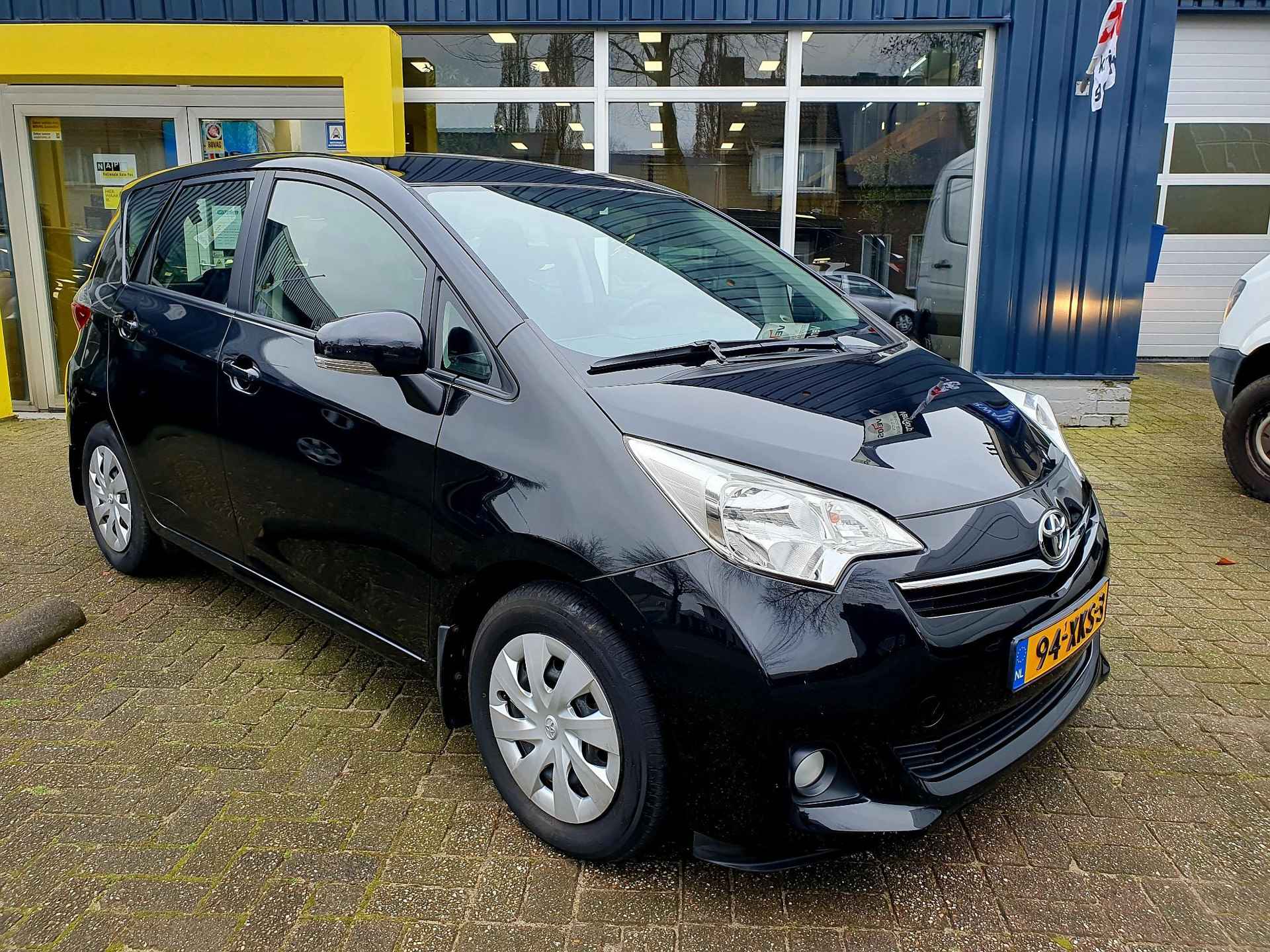 Toyota Verso-S 1.3 VVT-i Aspiration all-in prijs! - 12/23