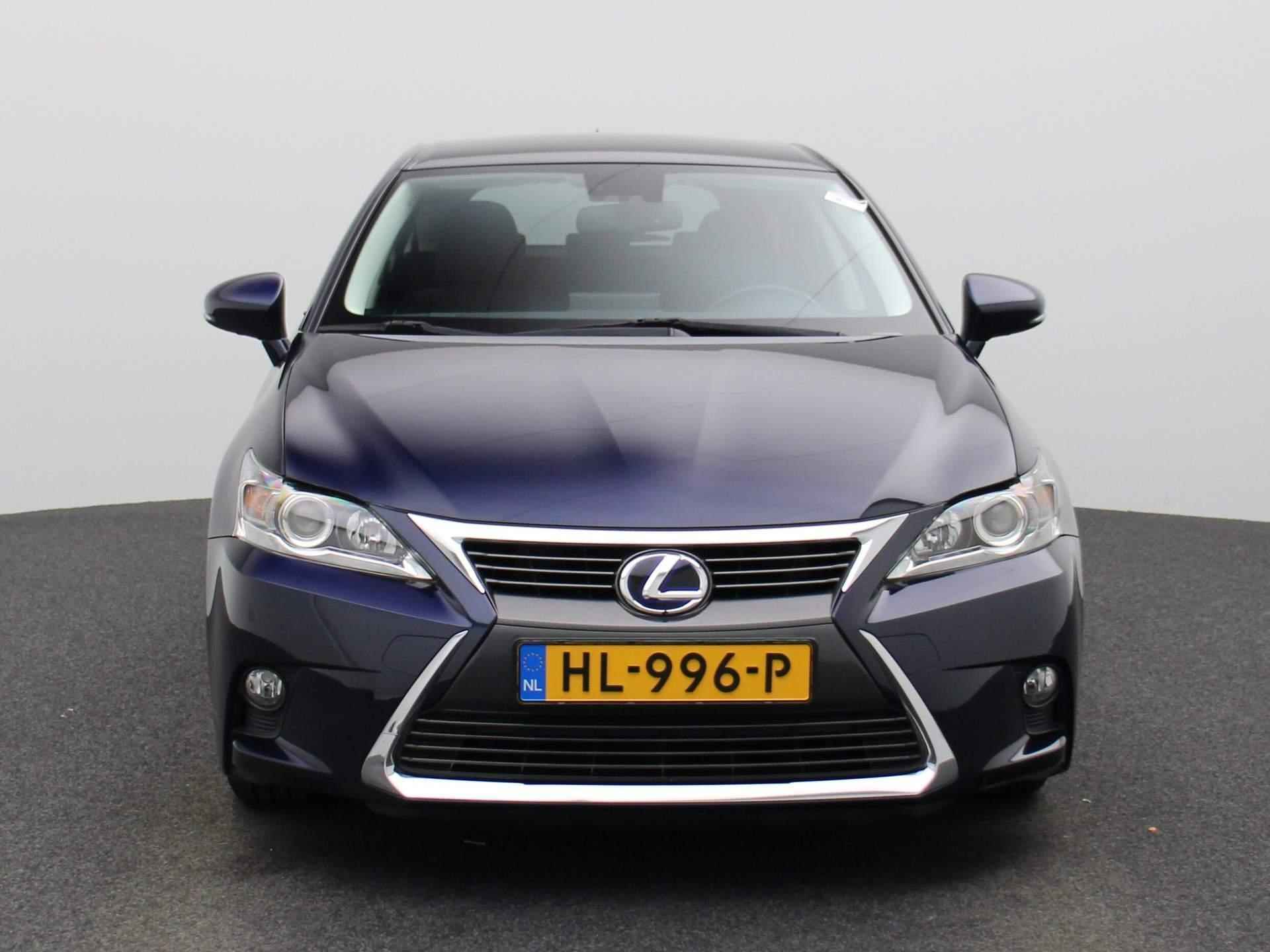 Lexus CT 200h 25th Edition | Sportstoelen | Stoelverwarming | Climate Control | Parkeersensoren | - 3/38