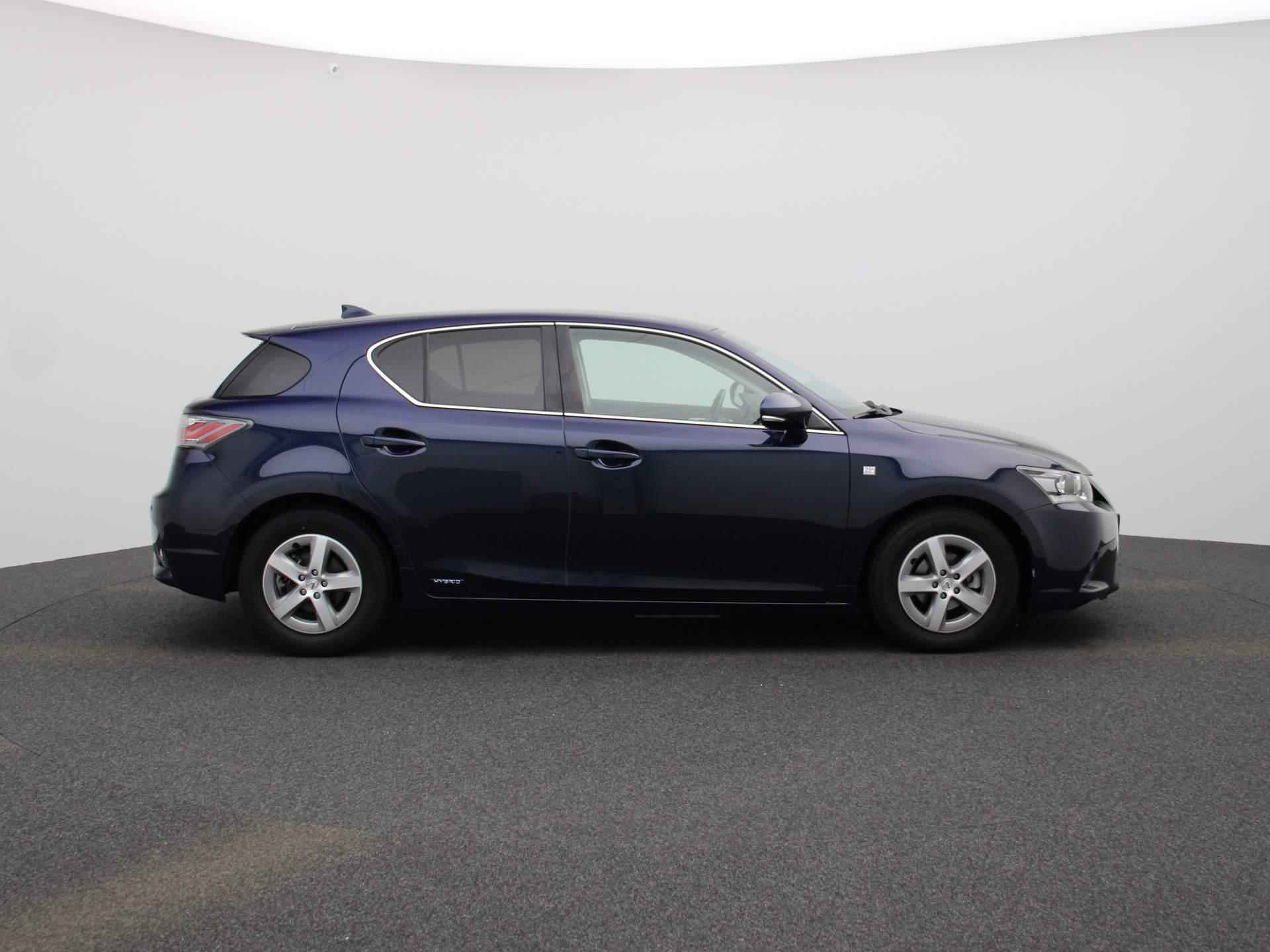 Lexus CT 200h 25th Edition | Sportstoelen | Stoelverwarming | Climate Control | Parkeersensoren | - 7/38