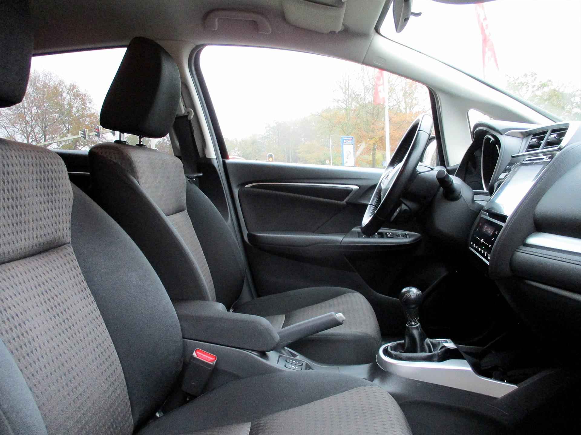 Honda Jazz 1.3 i-VTEC 102pk Elegance-Navi. | Rijklaar - 6/9