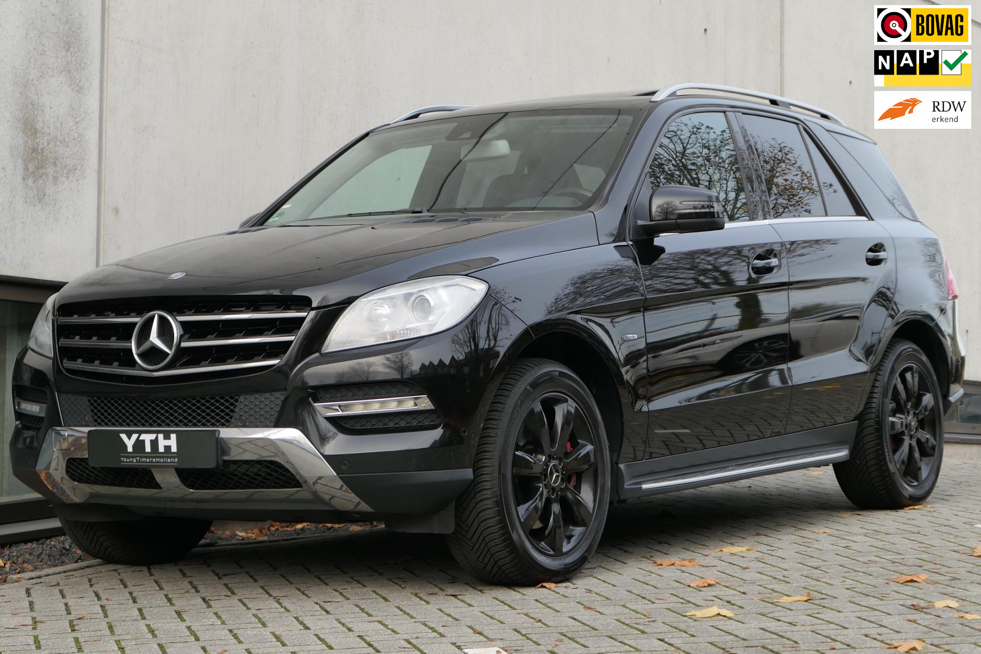 Mercedes-Benz M-klasse 350 ML 4matic Navi Schuifdak Luchtvering Leder 306pk Xenon