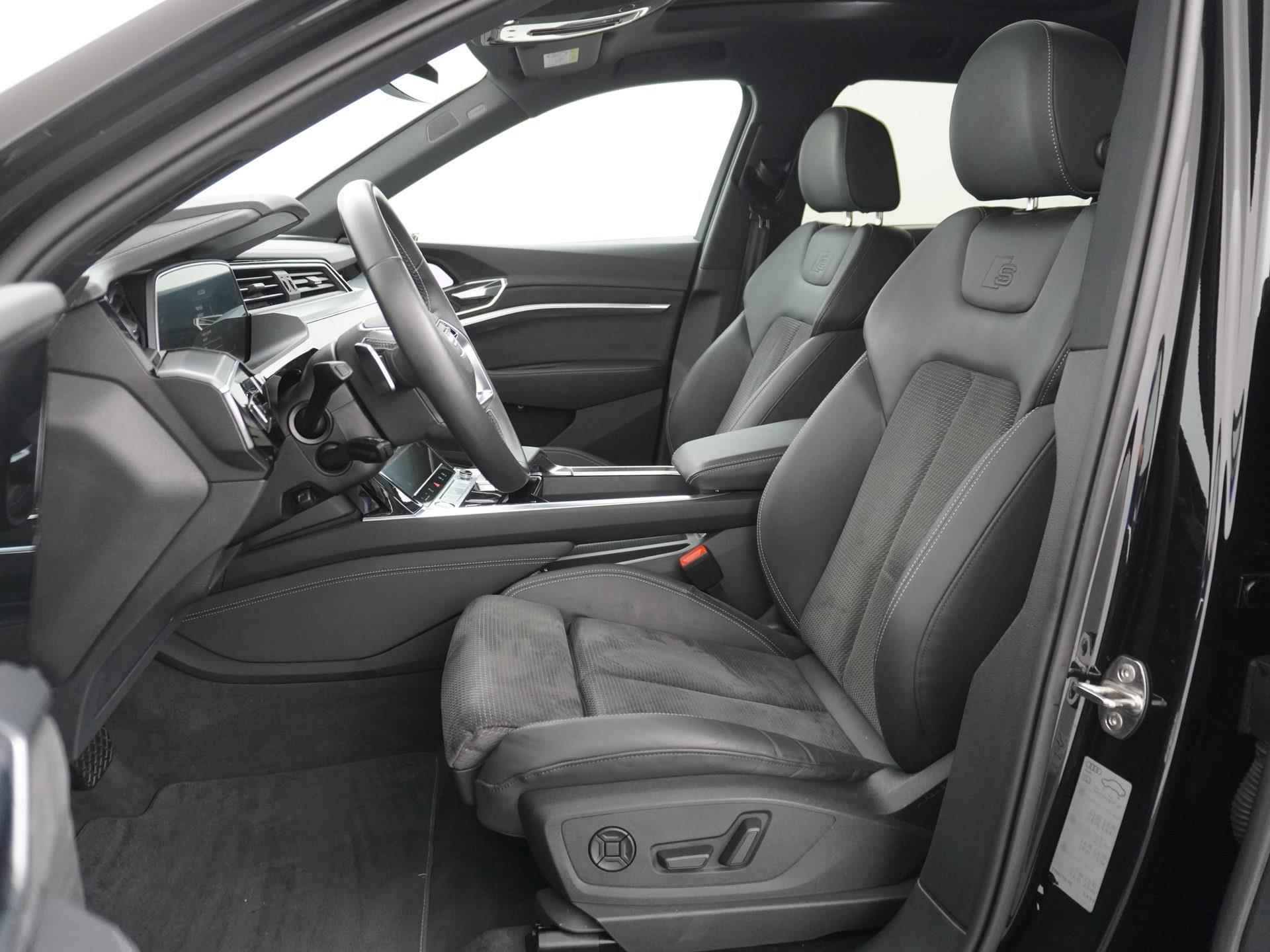 Audi E-tron 55 quattro S edition 95 kWh |HEAD UP | VIRTUAL MIRRORS | PANO| - 22/49