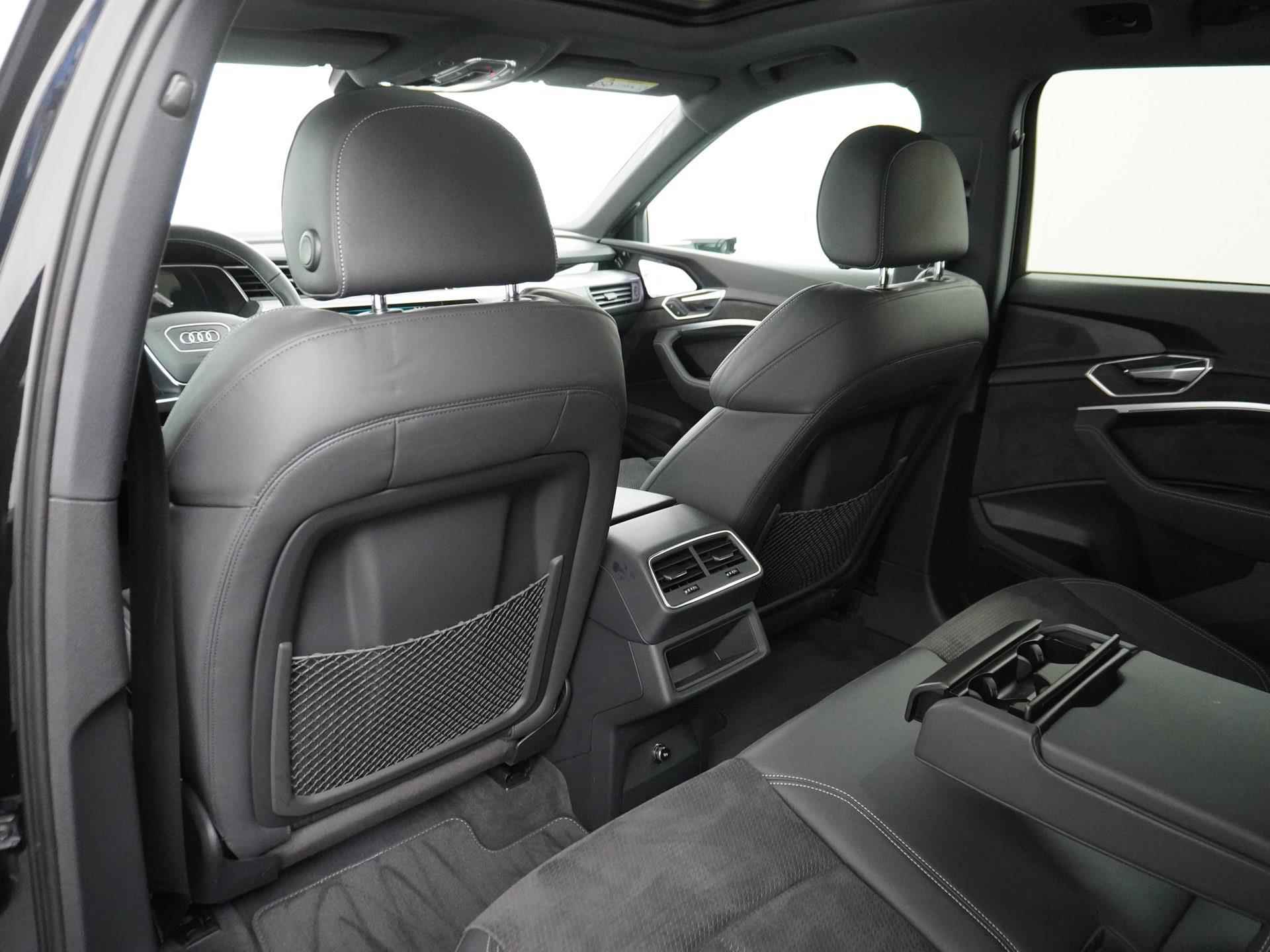 Audi E-tron 55 quattro S edition 95 kWh |HEAD UP | VIRTUAL MIRRORS | PANO| - 24/49