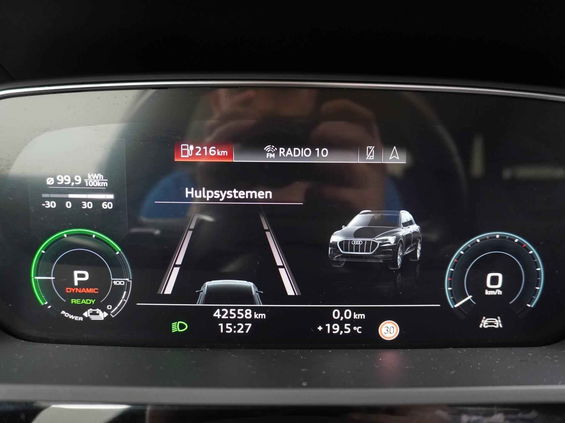 Audi E-tron 55 quattro S edition 95 kWh |HEAD UP | VIRTUAL MIRRORS | PANO| - 35/49