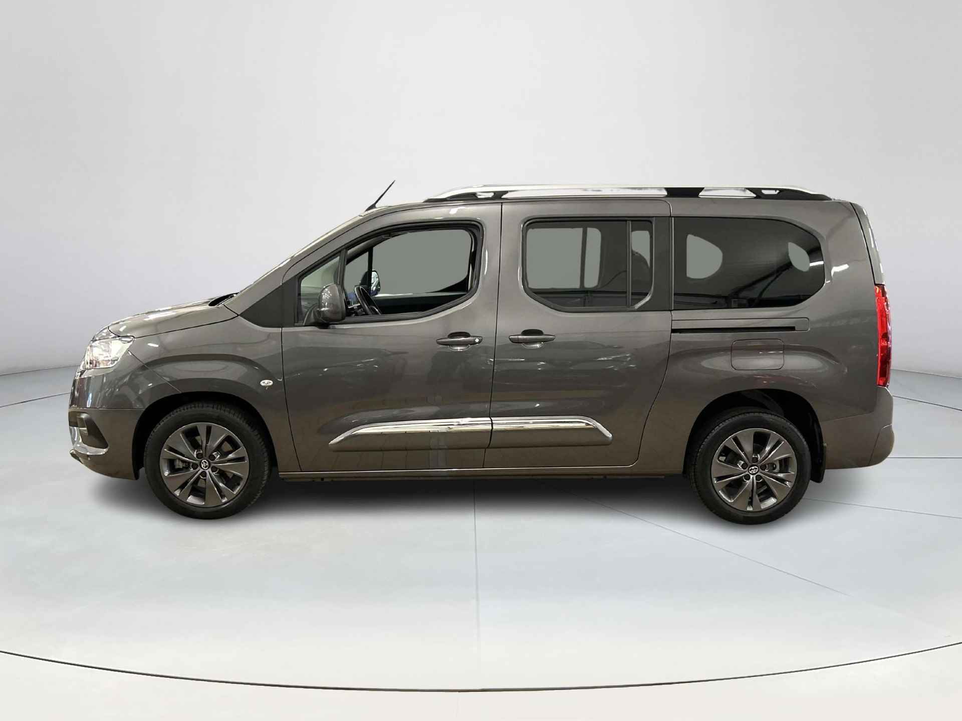 Toyota PROACE CITY Verso 1.2 Turbo Dynamic Long 7 Persoons Automaat - 3/39