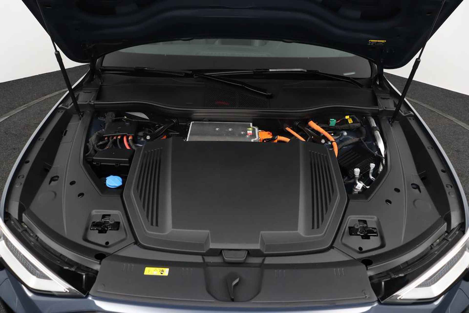 Audi e-tron Sportback 55 Quattro S Edition S Line | B&O | panoramadak | 21" - 30/65