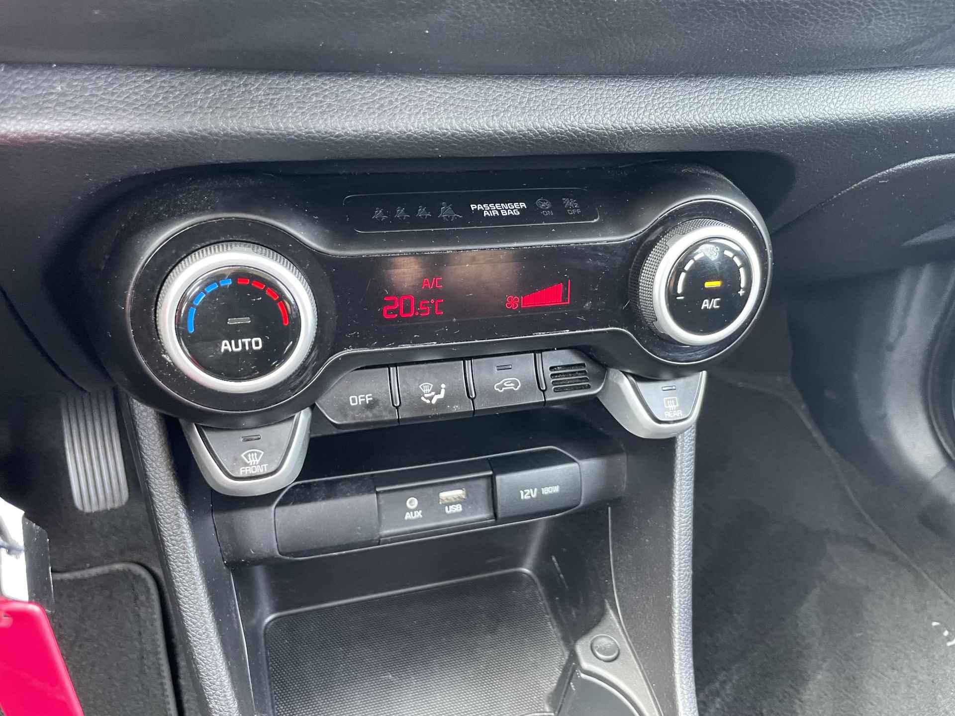 Kia Picanto 1.0 CVVT First Edition | Navigatie | Camera | Climate Control | Lichtmetalen Velgen - 32/37