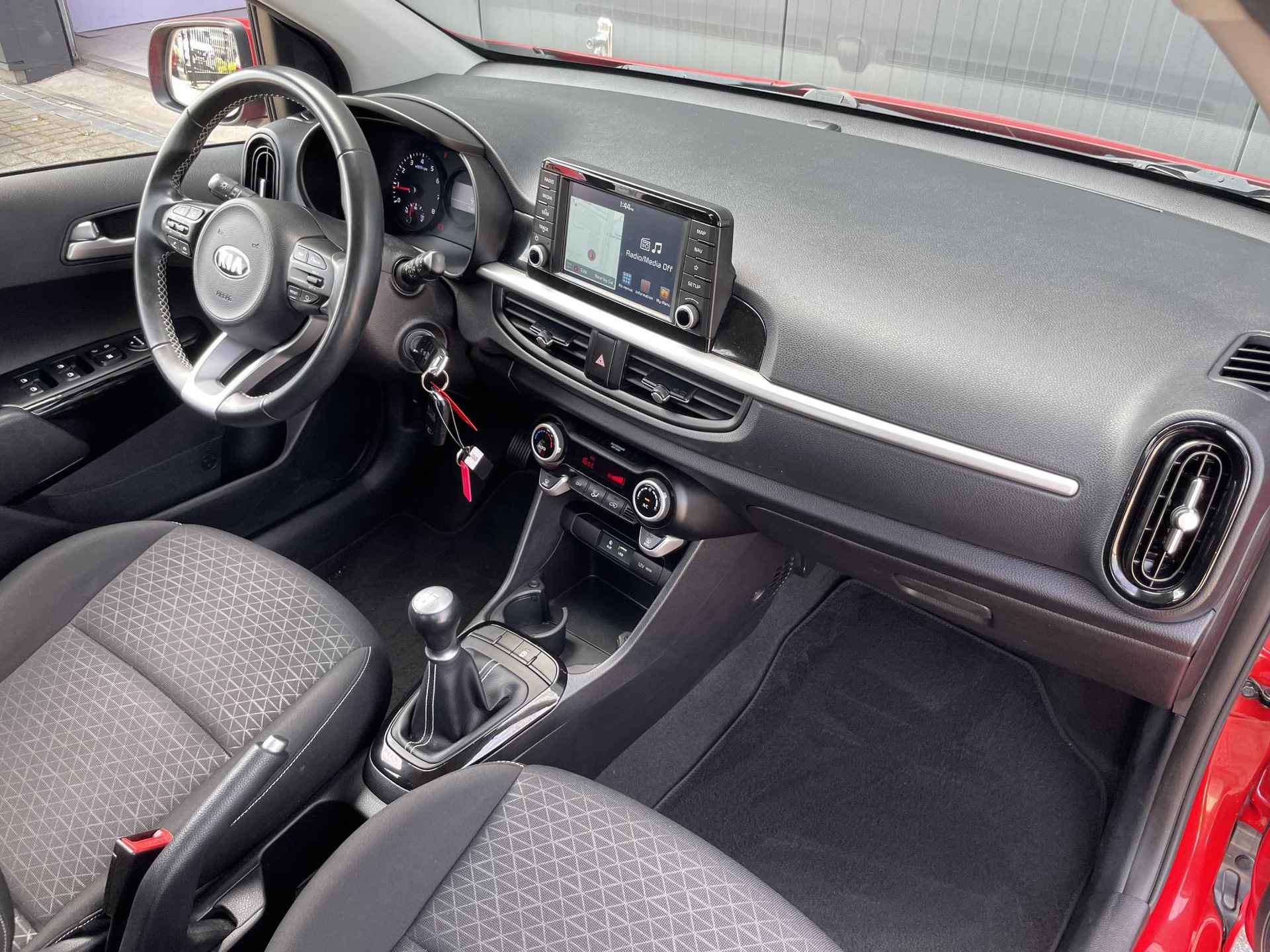 Kia Picanto 1.0 CVVT First Edition | Navigatie | Camera | Climate Control | Lichtmetalen Velgen - 35/37