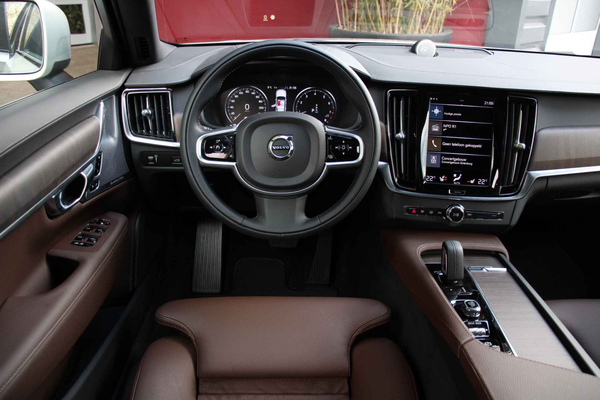 Volvo V90 Cross Country B5 AWD 250pk Pro | Bowers&Wilkins | Schuifdak | Power Seats | 360 Camera | Pilot Assist - 12/34