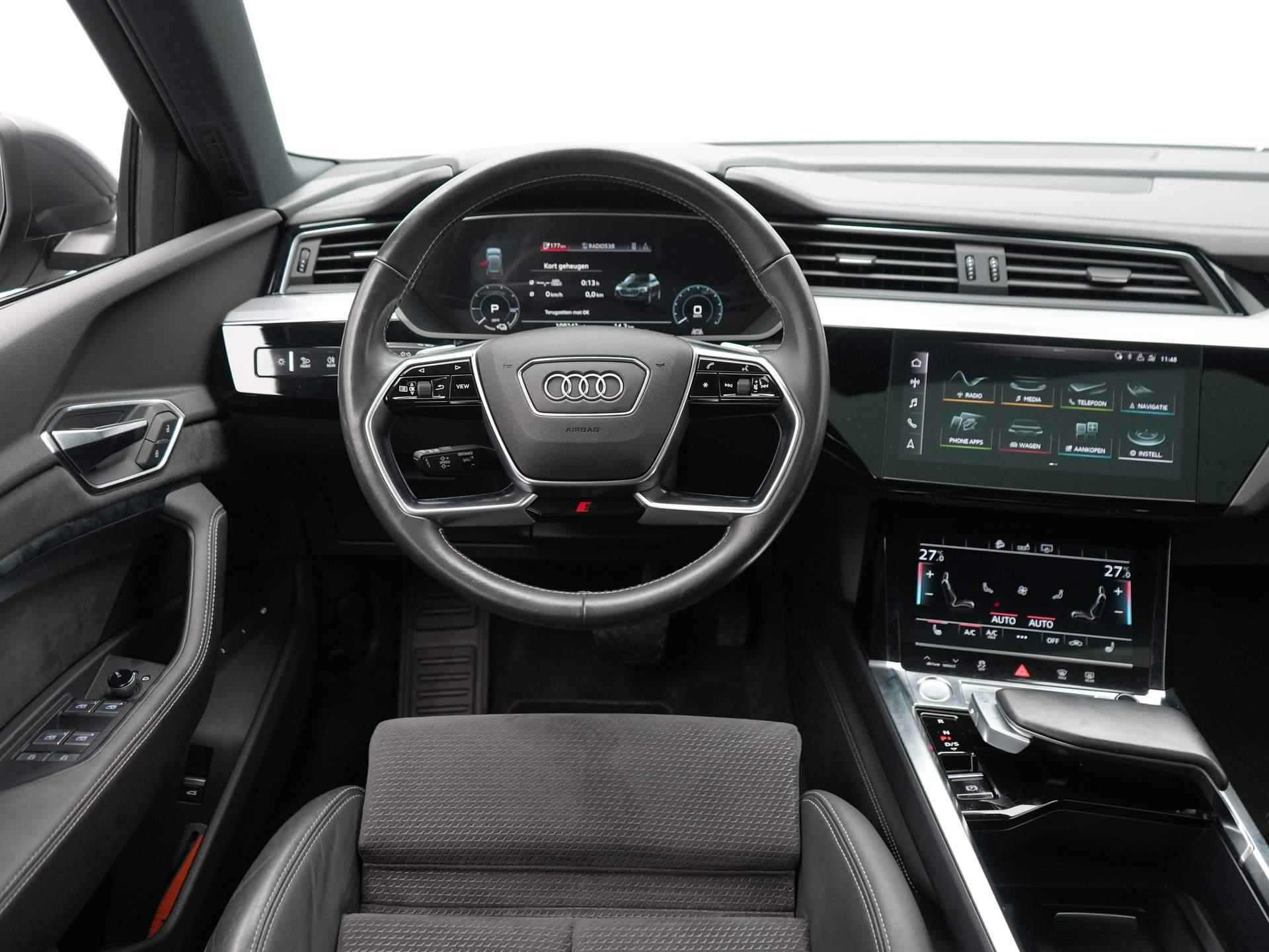 Audi E-Tron 50 Quattro Launch edition Black 71 kWh S-Line | Navi | Clima | Adaptive Cruise | LED | Panoramadak | Trekhaak | 20" - 13/57