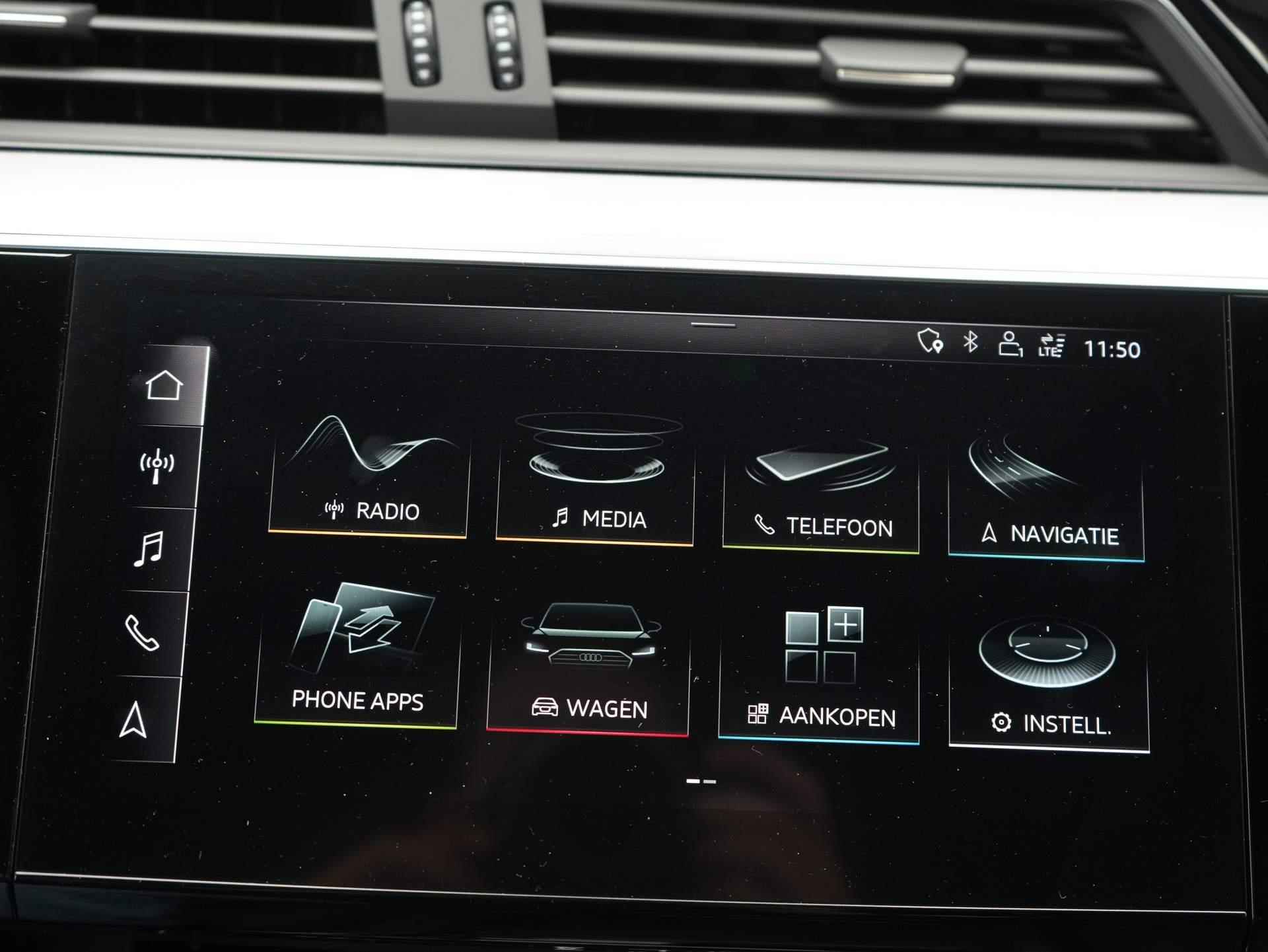 Audi E-Tron 50 Quattro Launch edition Black 71 kWh S-Line | Navi | Clima | Adaptive Cruise | LED | Panoramadak | Trekhaak | 20" - 21/57