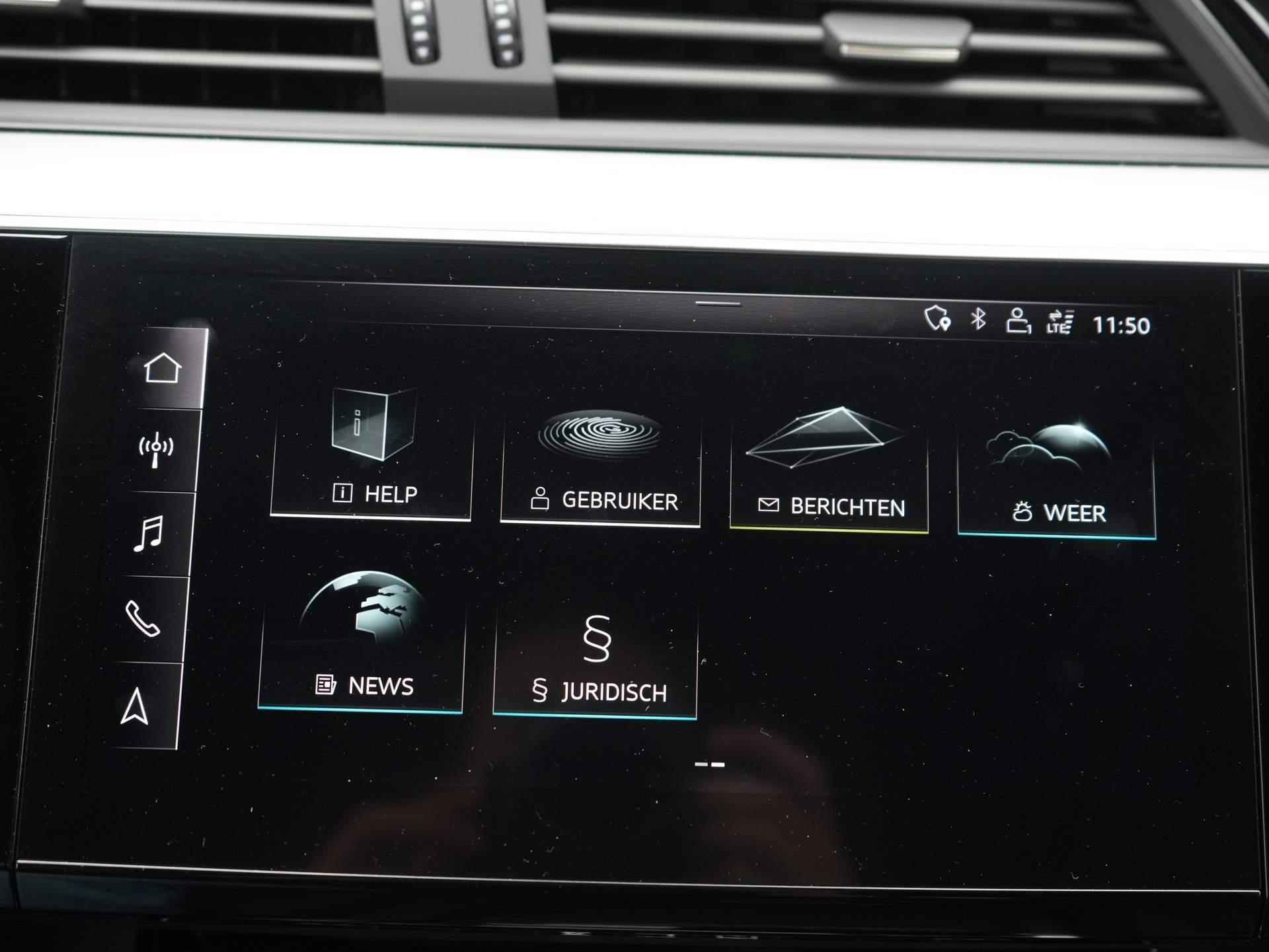 Audi E-Tron 50 Quattro Launch edition Black 71 kWh S-Line | Navi | Clima | Adaptive Cruise | LED | Panoramadak | Trekhaak | 20" - 22/57
