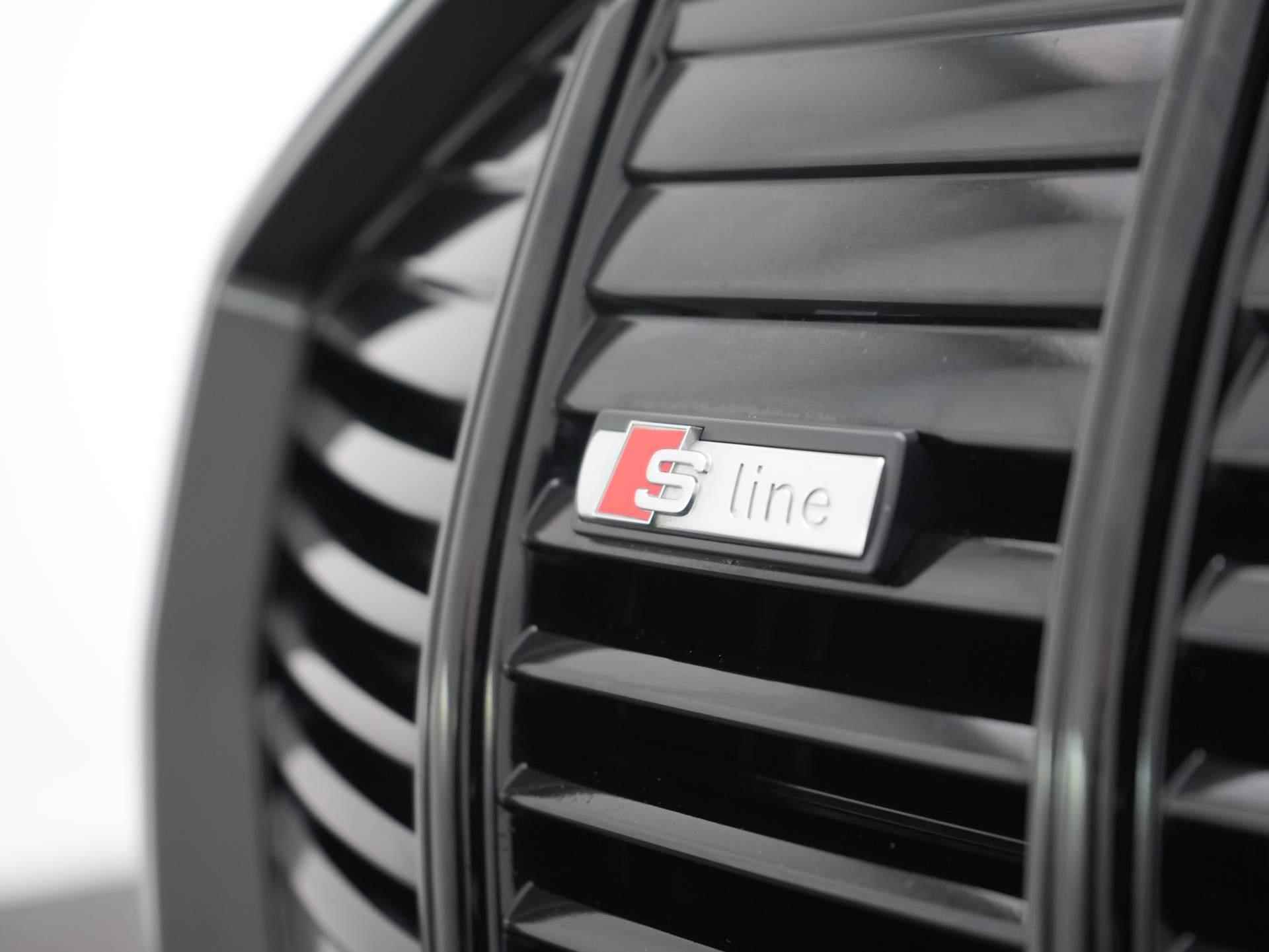 Audi E-Tron 50 Quattro Launch edition Black 71 kWh S-Line | Navi | Clima | Adaptive Cruise | LED | Panoramadak | Trekhaak | 20" - 56/57