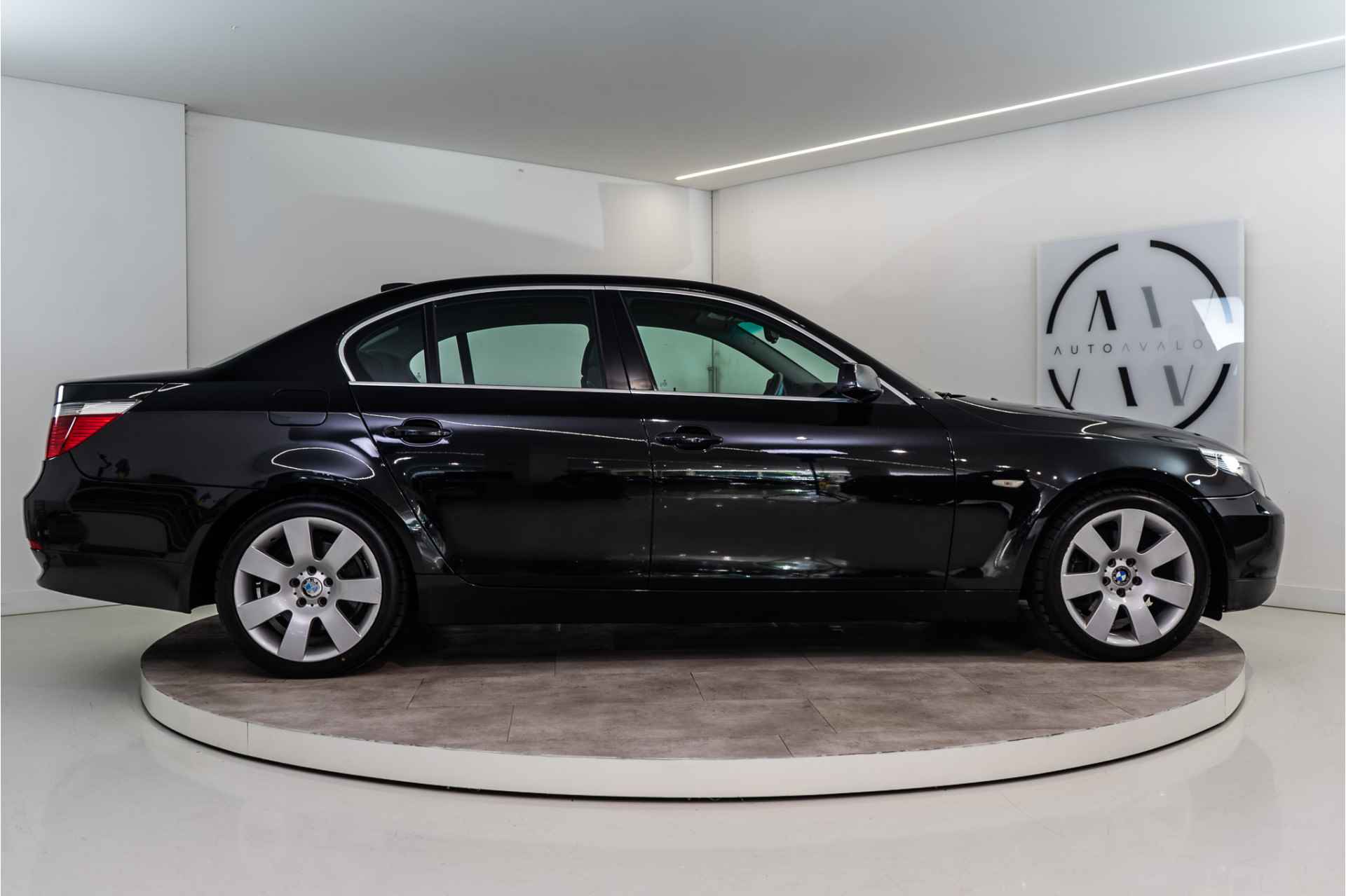 BMW 5 Serie 520i Executive 170PK | YOUNGTIMER | NL AUTO+NAP | Trekhaak | Airco | Cruise Control - 6/30