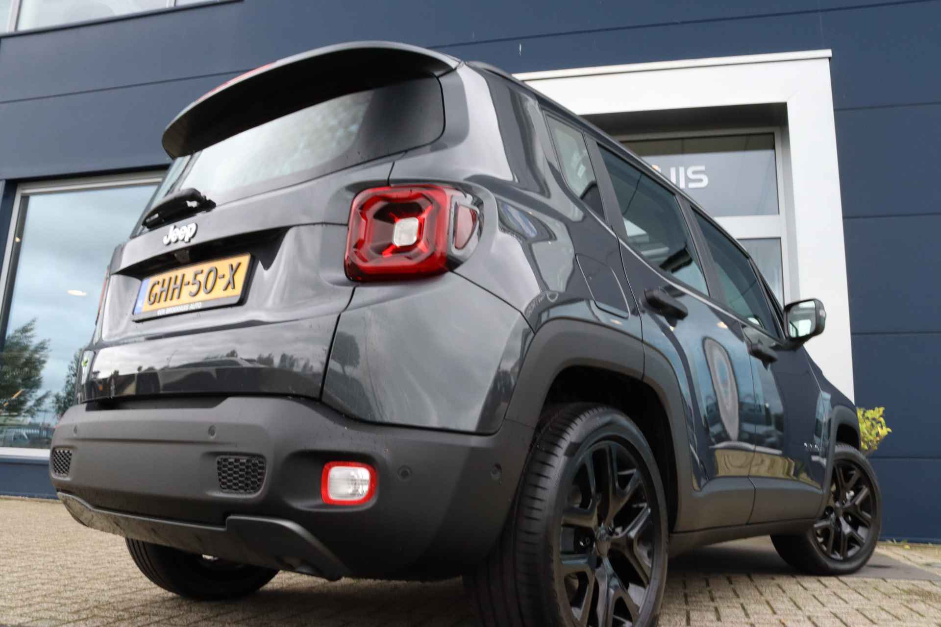 Jeep Renegade 1.5T e-Hybrid Summit | Schuif/kantel dak | Camera | ACC | Stuur + Stuur verwarming - 17/46