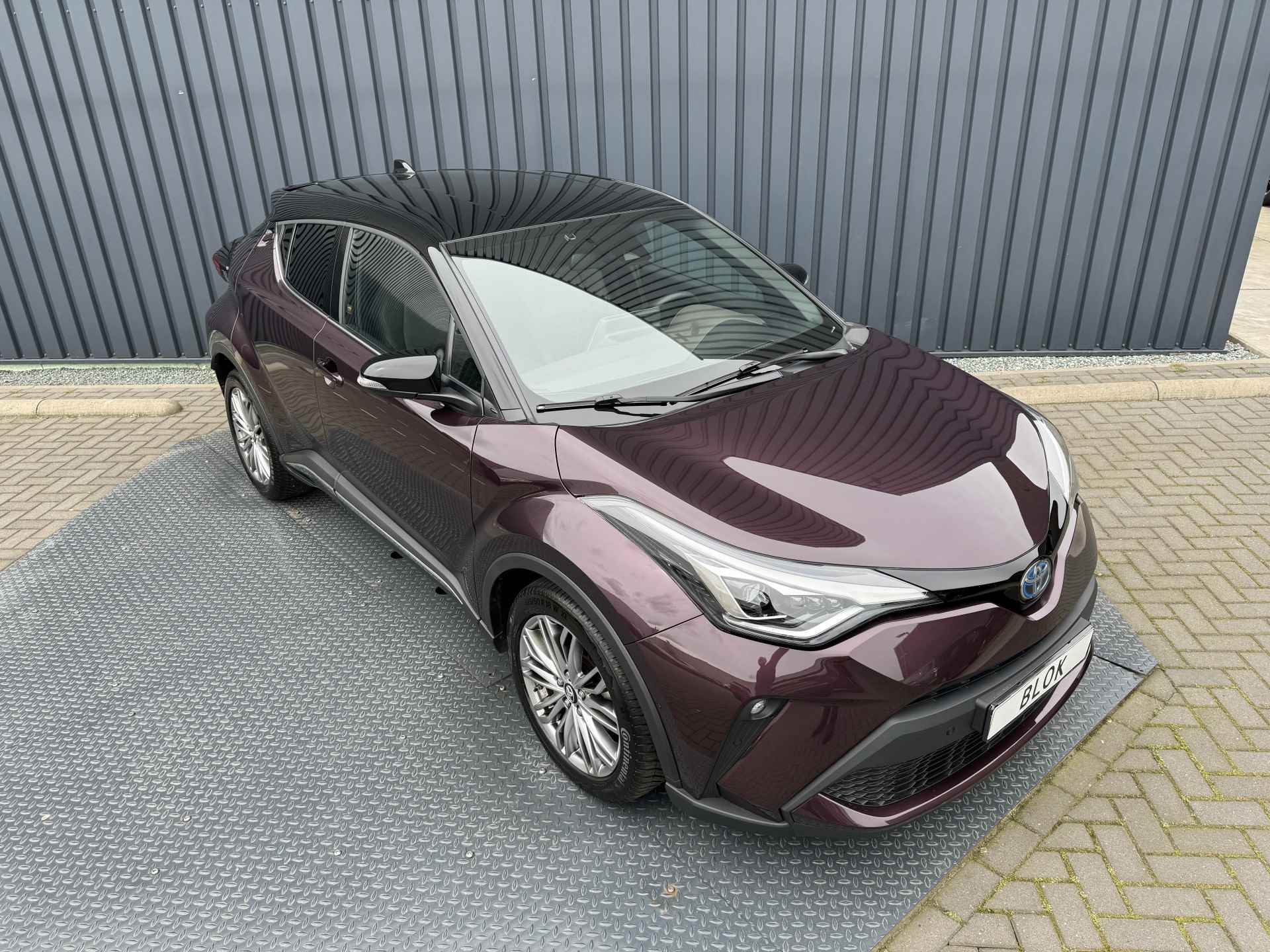 Toyota C-HR 1.8 Hybrid Executive / Bi tone | TOP KLEUR: Deep Amethyst(paars/zwart) | LED | Chrome pakket | Rijklaar!! - 8/44