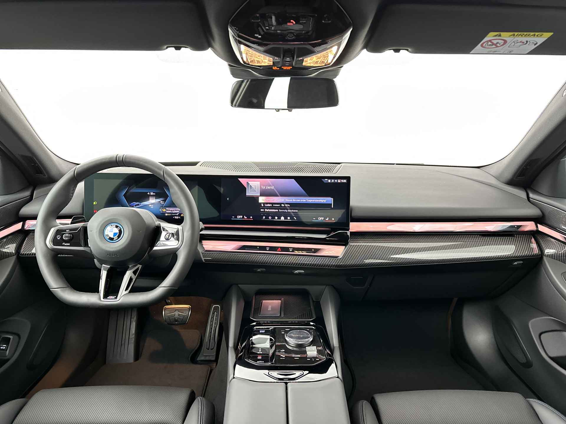 BMW i5 eDrive40 Sedan M-Sport Edition | Innovation Pack | Glazen Panoramadak - 13/21