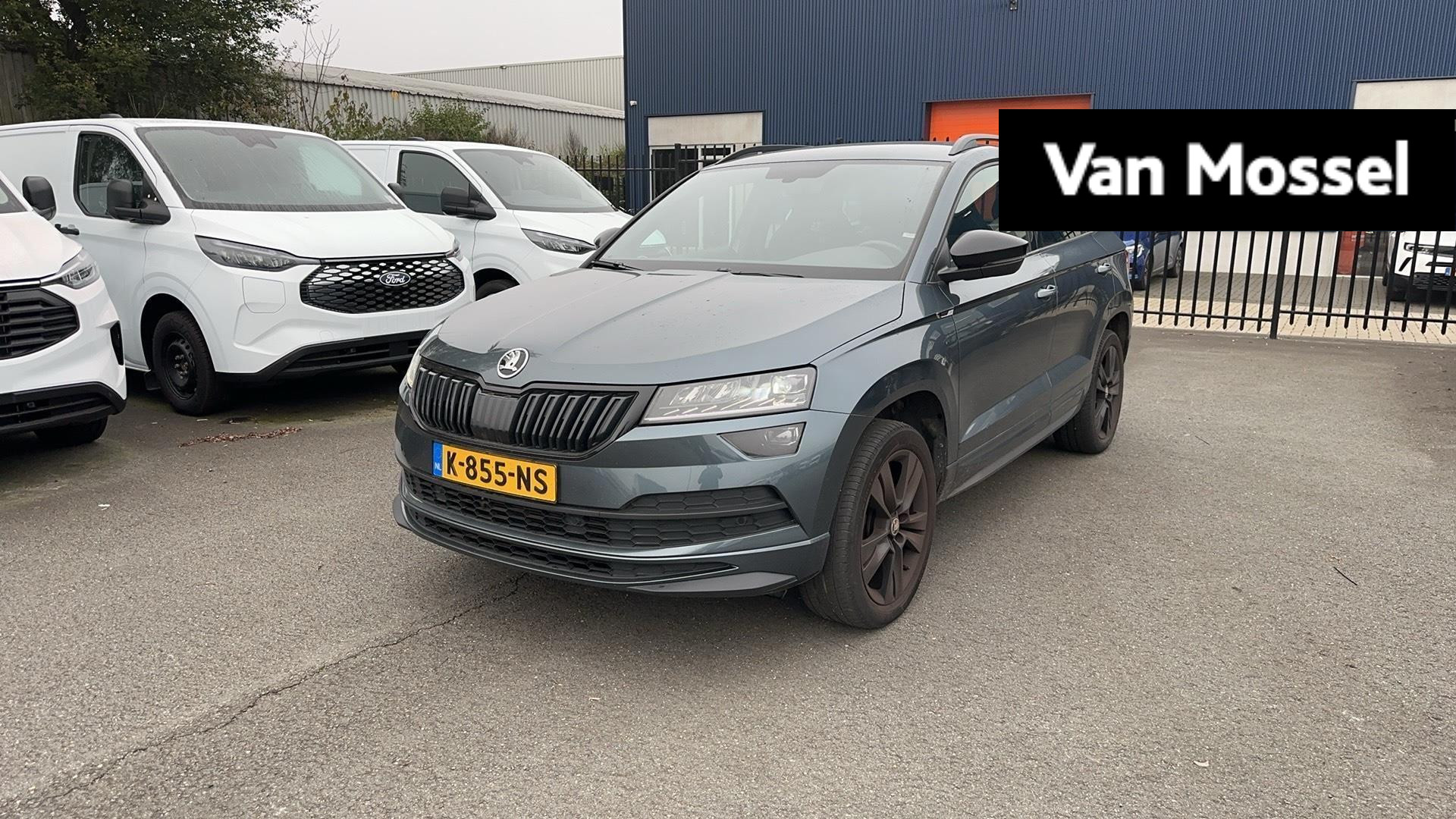 Skoda Karoq 1.5 TSI ACT Sportline Business 150 PK | Trekhaak | Navigatie | Achteruitrijcamera | Parkeersensoren | Elektrische Achterklep | Virtual cockpit | Apple Carplay & Andriod Auto | Lichtmetalen Velgen | Stoelverwarming | Climate Control |