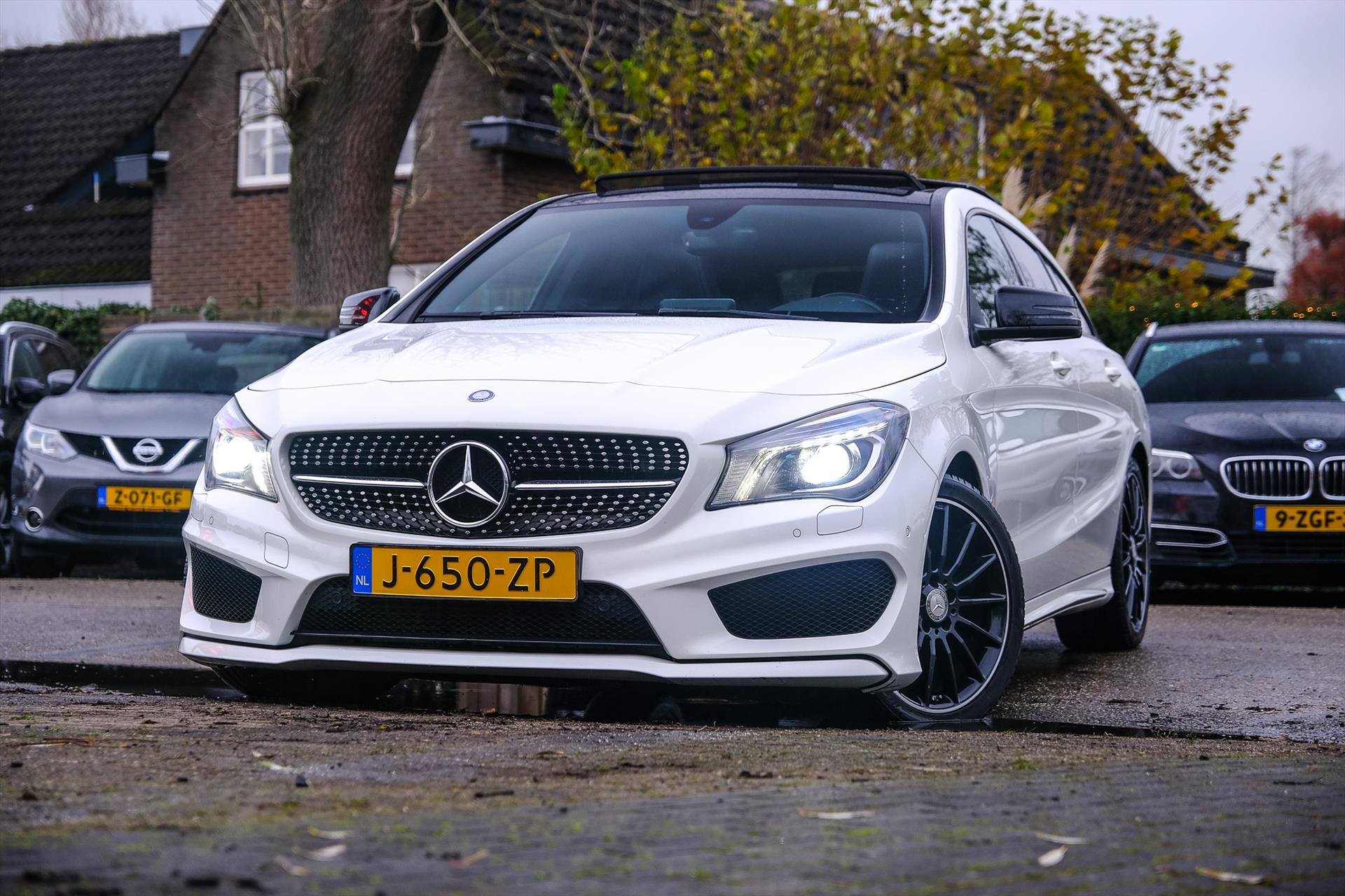 MERCEDES CLA-Klasse 180 122pk 7G-DCT panoramadak bovag- garantie rijklaar